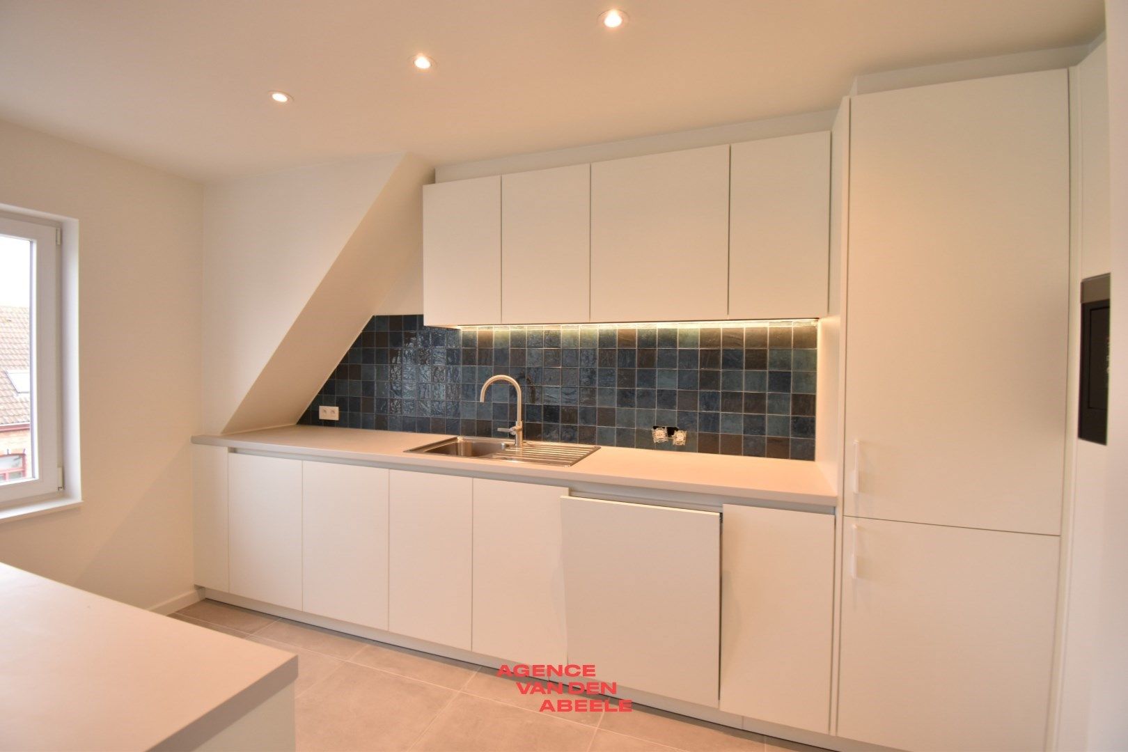 Prachtig gerenoveerd appartement met 2 slaapkamers  foto 3