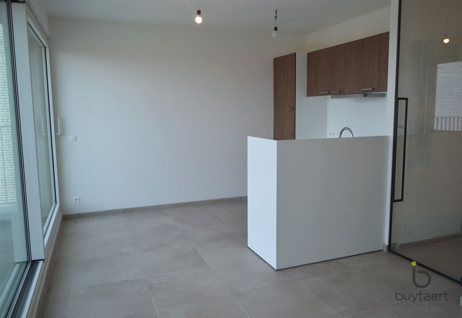 Nieuwbouw dakappartement met 2slpks te Zoersel. foto 8