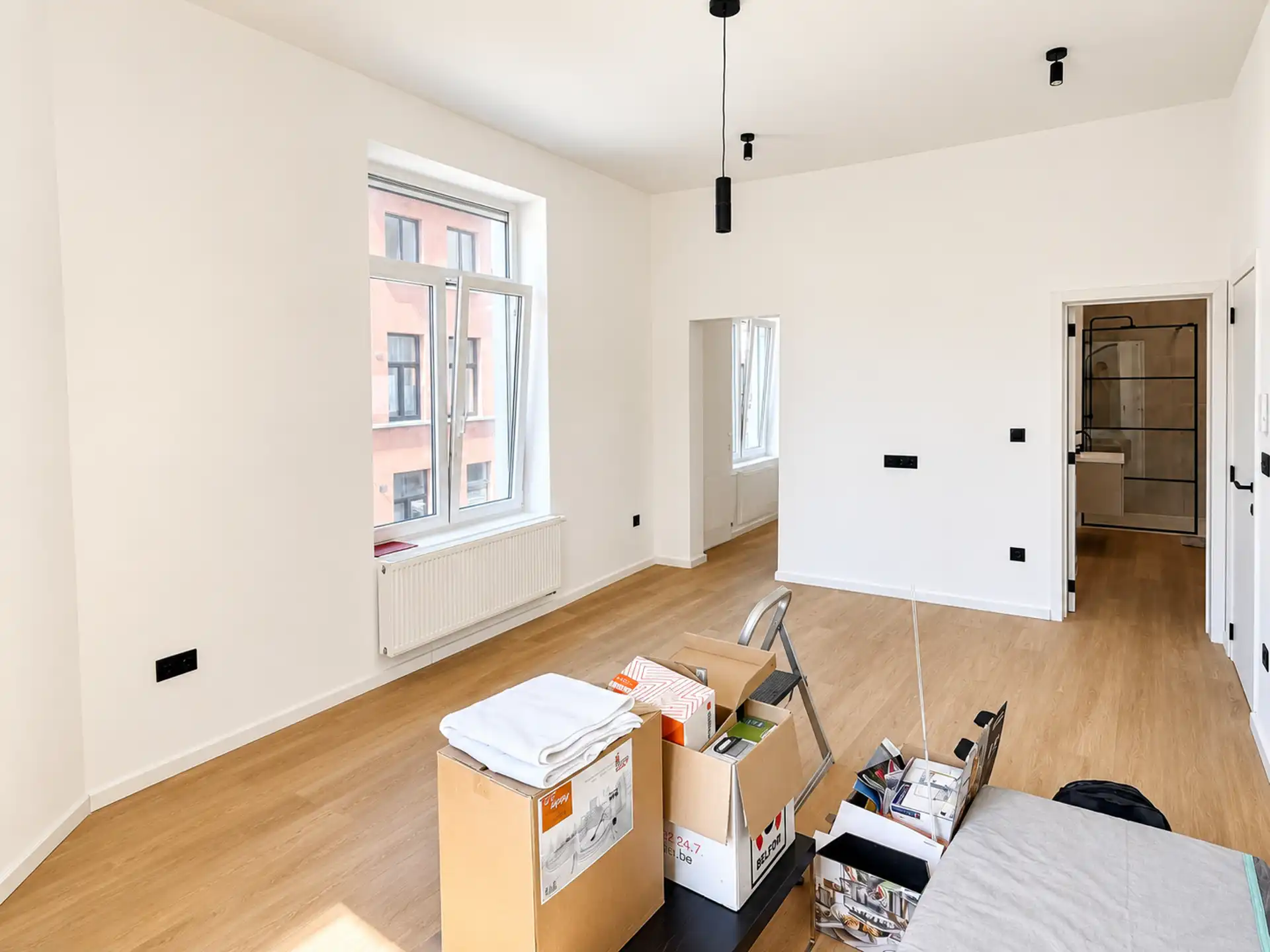 Lichtrijk hoekappartement in bruisend Oud-Berchem foto 5