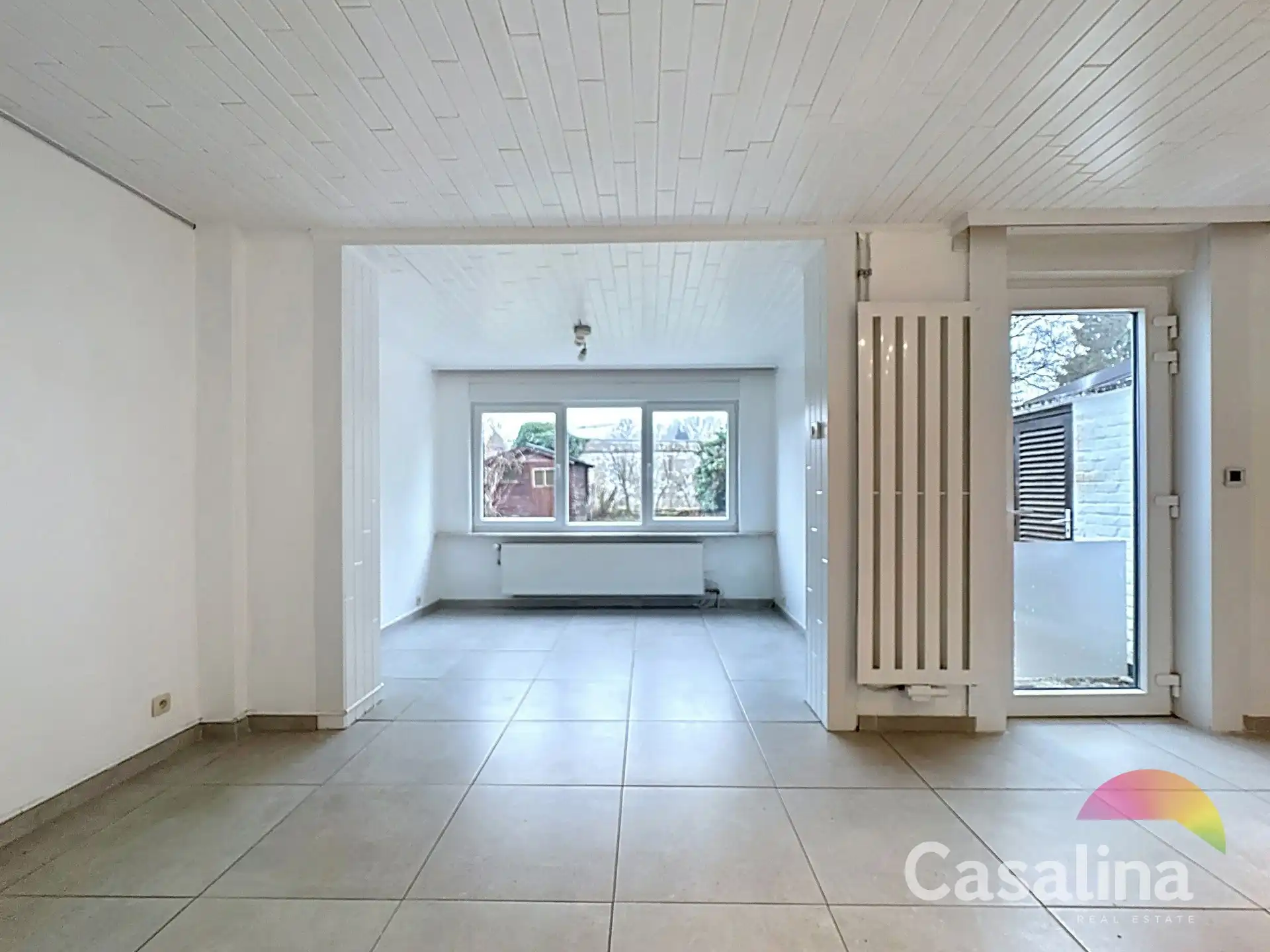 Woning met 3 slaapkamers + bureau van 133 m² met tuin foto 2