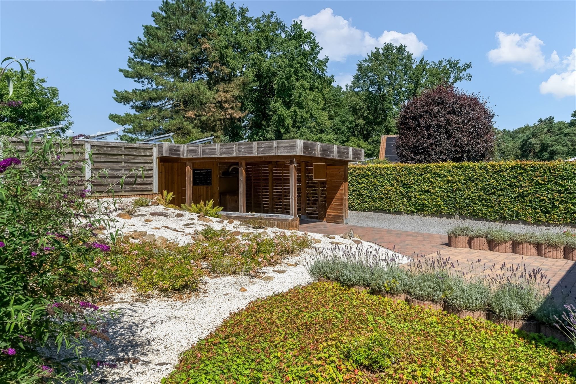 PERFECT ONDERHOUDE GELIJKVLOERSE WONING MET LEUKE VERANDA TE BALEN foto 17