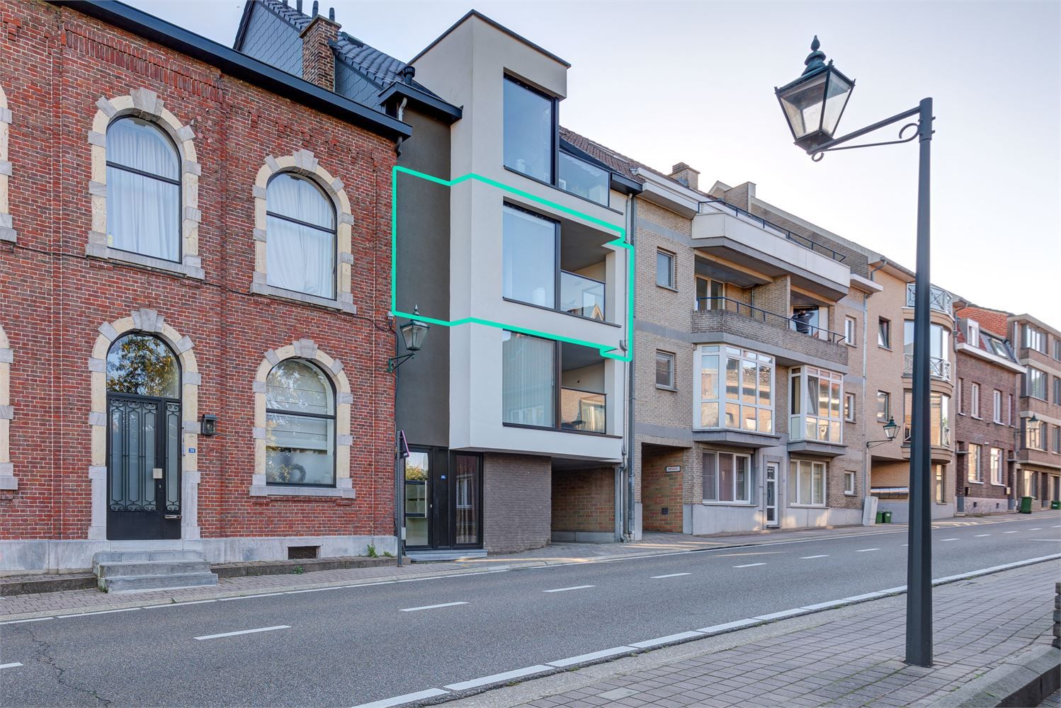 MODERN INSTAPKLAAR APPARTEMENT MET 2 SLAAPKAMERS AAN HET CENTRUM VAN BILZEN foto {{pictureIndex}}