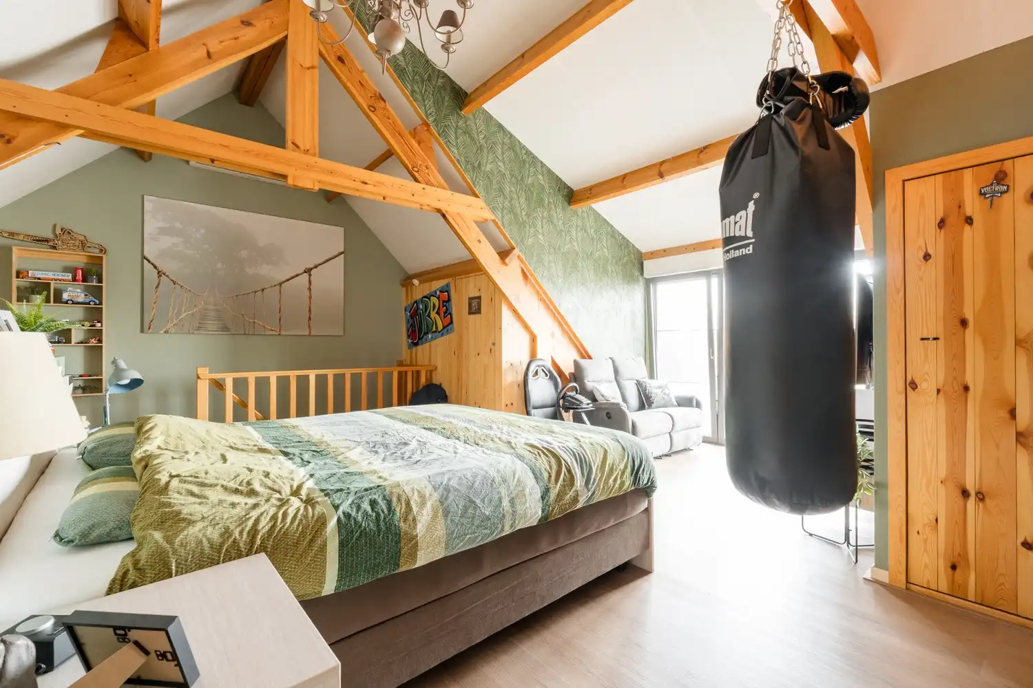 Bekende frituur met super mooi duplex appartement en zwembad te Achel foto 48