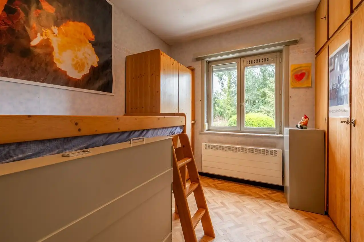 Uniek rustig wonen, helemaal achterin en midden in het groen. foto 17