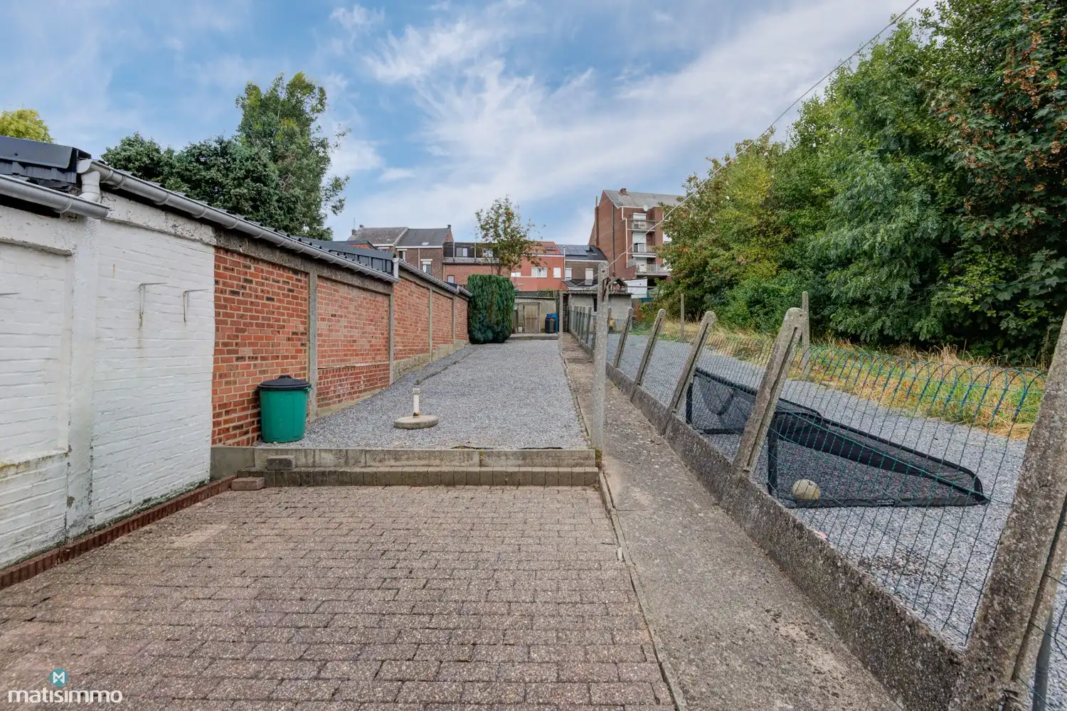 EENGEZINSWONING MET 2 SLAAPKAMERS, RUIME TUIN EN MOGELIJKHEID TOT EXTRA SLAAPKAMER NABIJ HET CENTRUM VAN TONGEREN foto 30