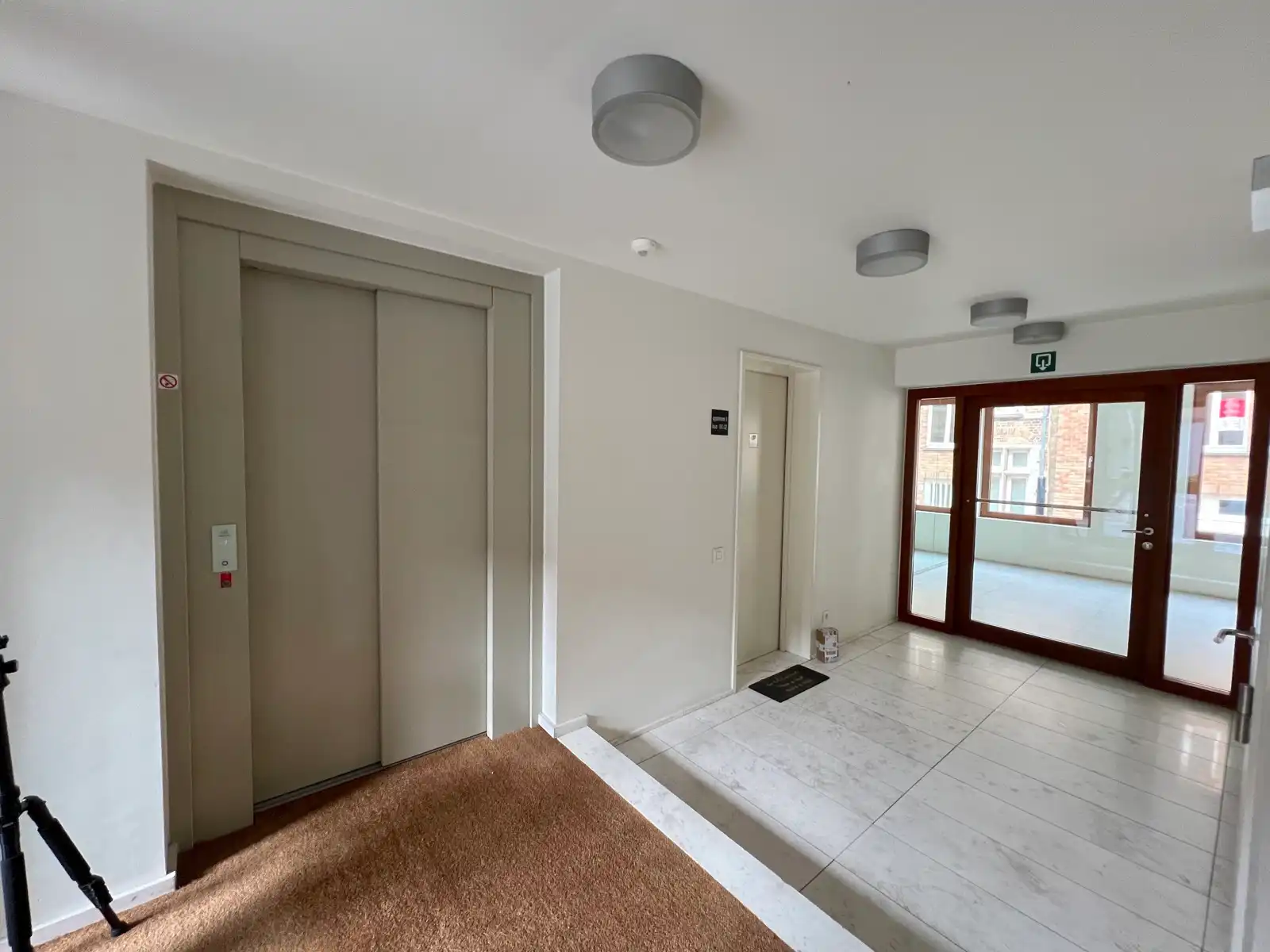 Modern appartement met 2 slpks, terras en autostaanplaats foto 21