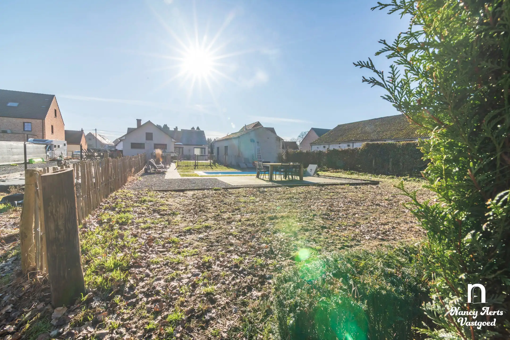 Gelijkvloers wonen in alle rust, op een royaal perceel foto 30