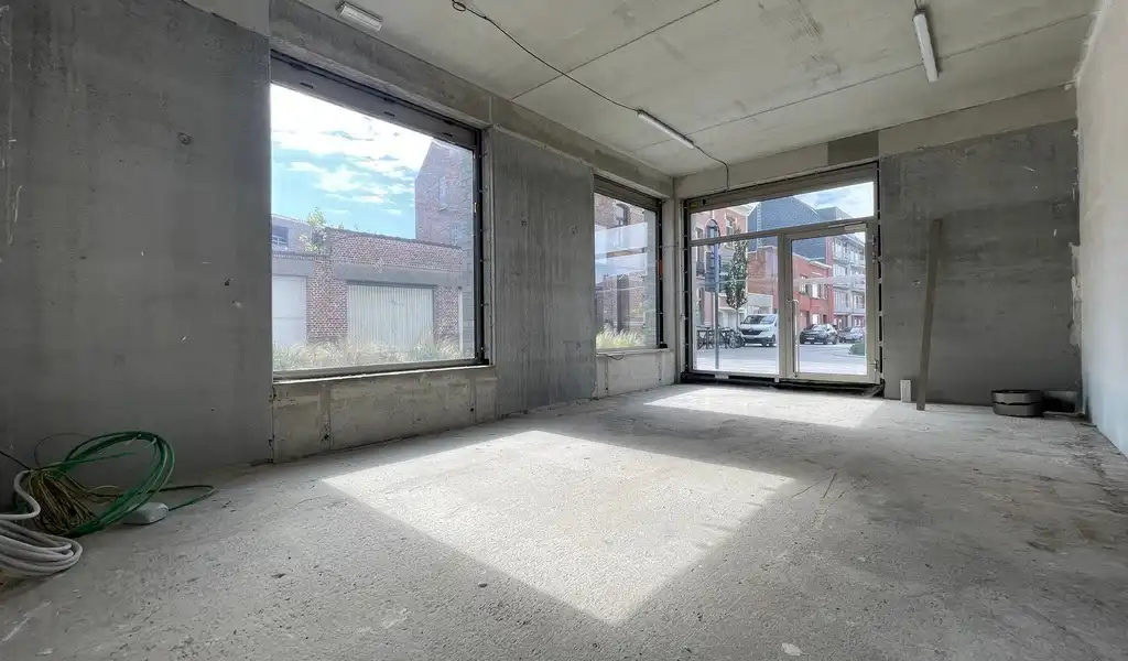 Nieuwbouw casco handelsruimte te koop in Tinelpark te Mechelen foto 8