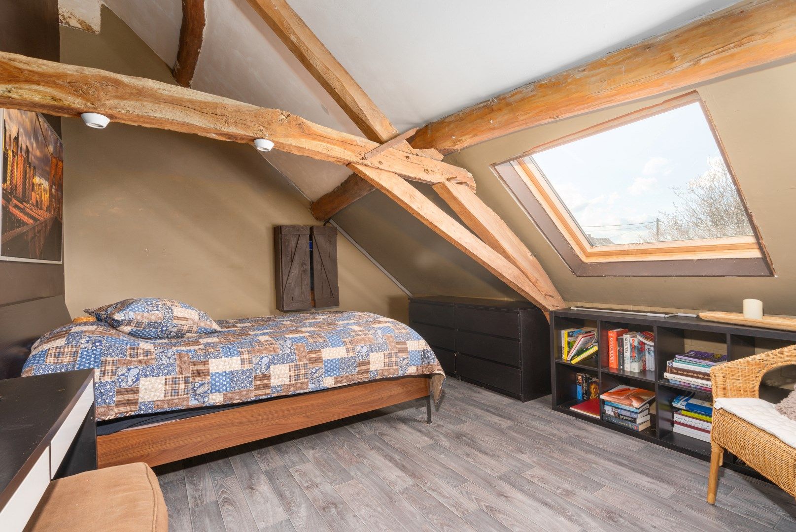 Molenhuis met vergezichten op een heuvel in Pajottenland foto 17