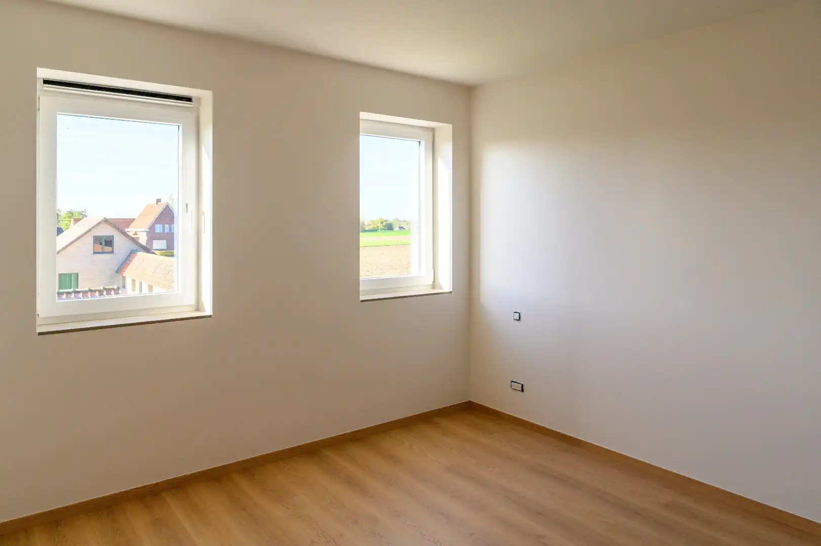 INSTAPKLARE NIEUWBOUWWONING MET 3 SLPKS | GARAGE EN TUIN foto 13