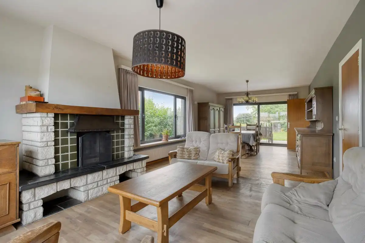 Ruime woning met boomgaard nabij centrum Lennik foto 4
