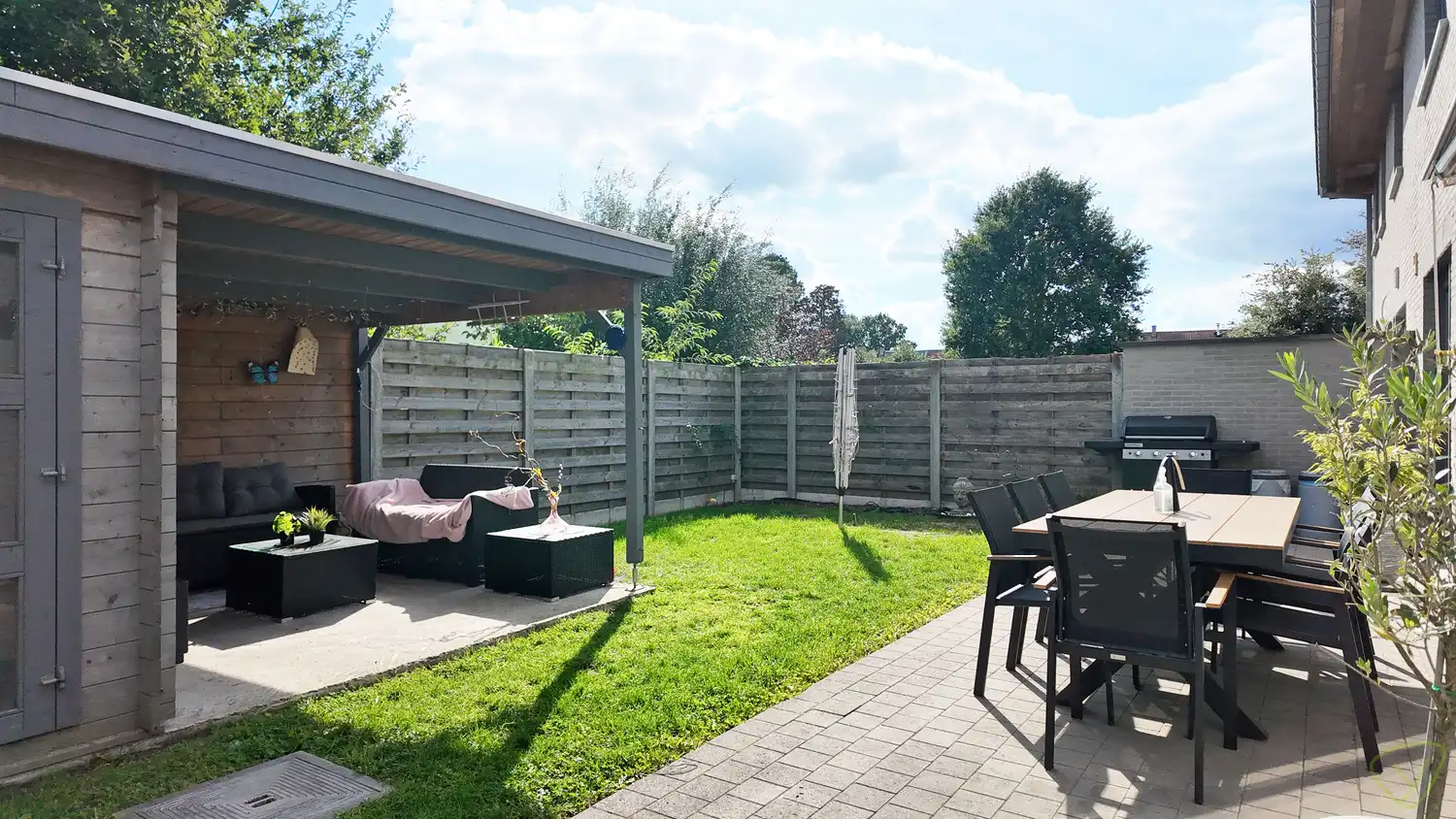 Ruime en moderne woning te huur in Maldegem met 4 slaapkamers en garage - perfect voor comfortabel wonen nabij alle voorzieningen! foto 9
