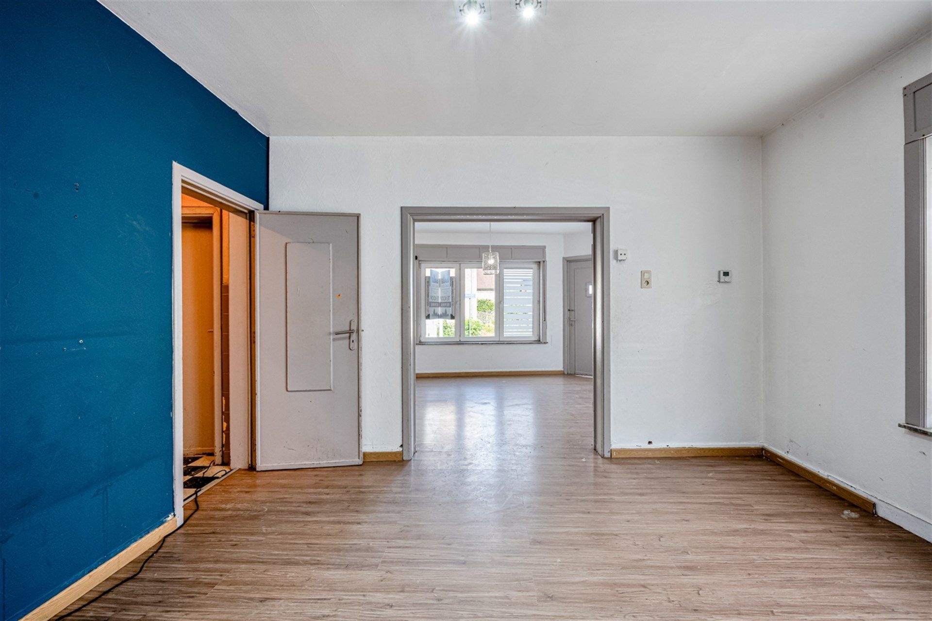 Te renoveren woning met veel potentieel te Hekelgem foto 5