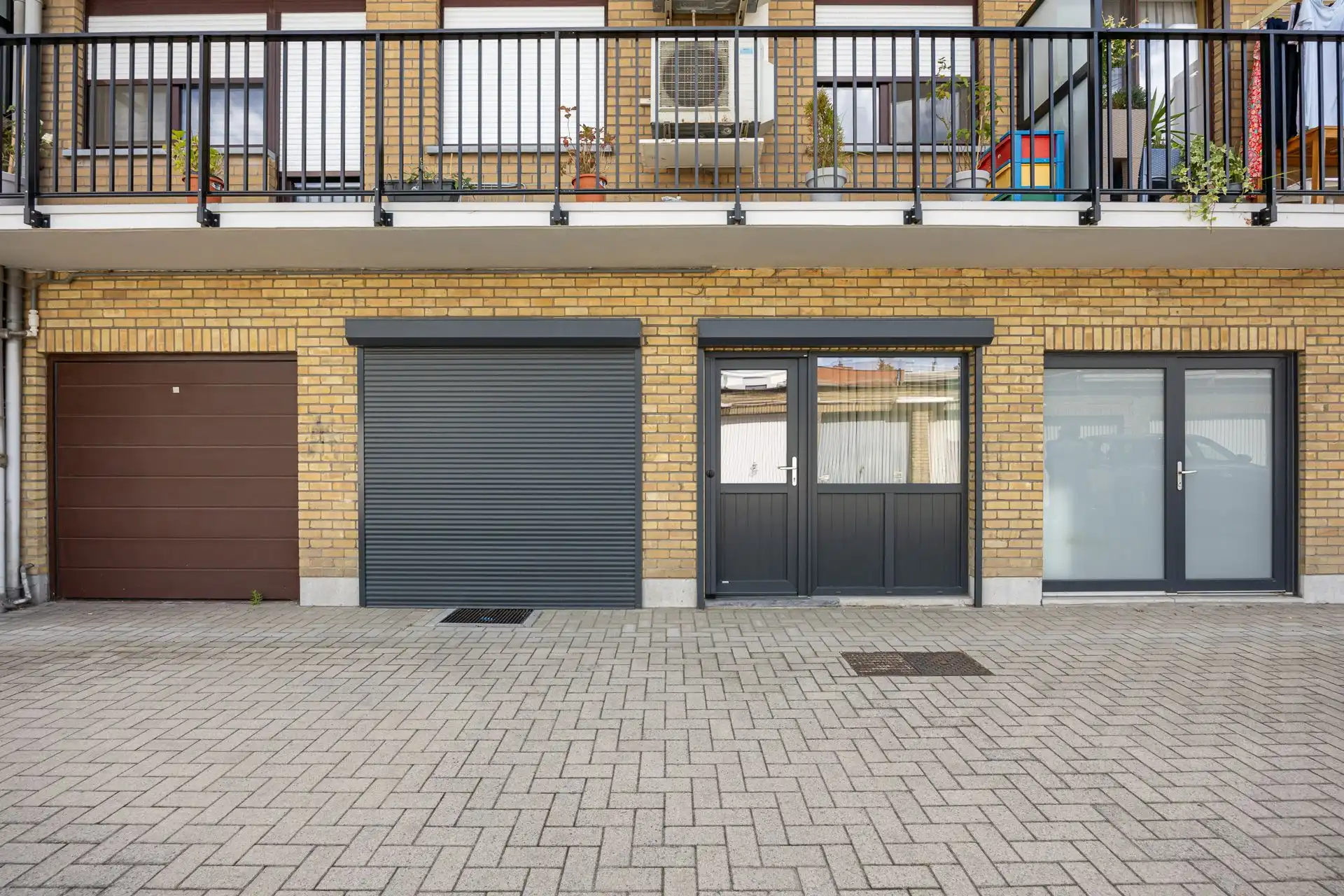 Polyvalente handelszaak op toplocatie in Merksem foto 12