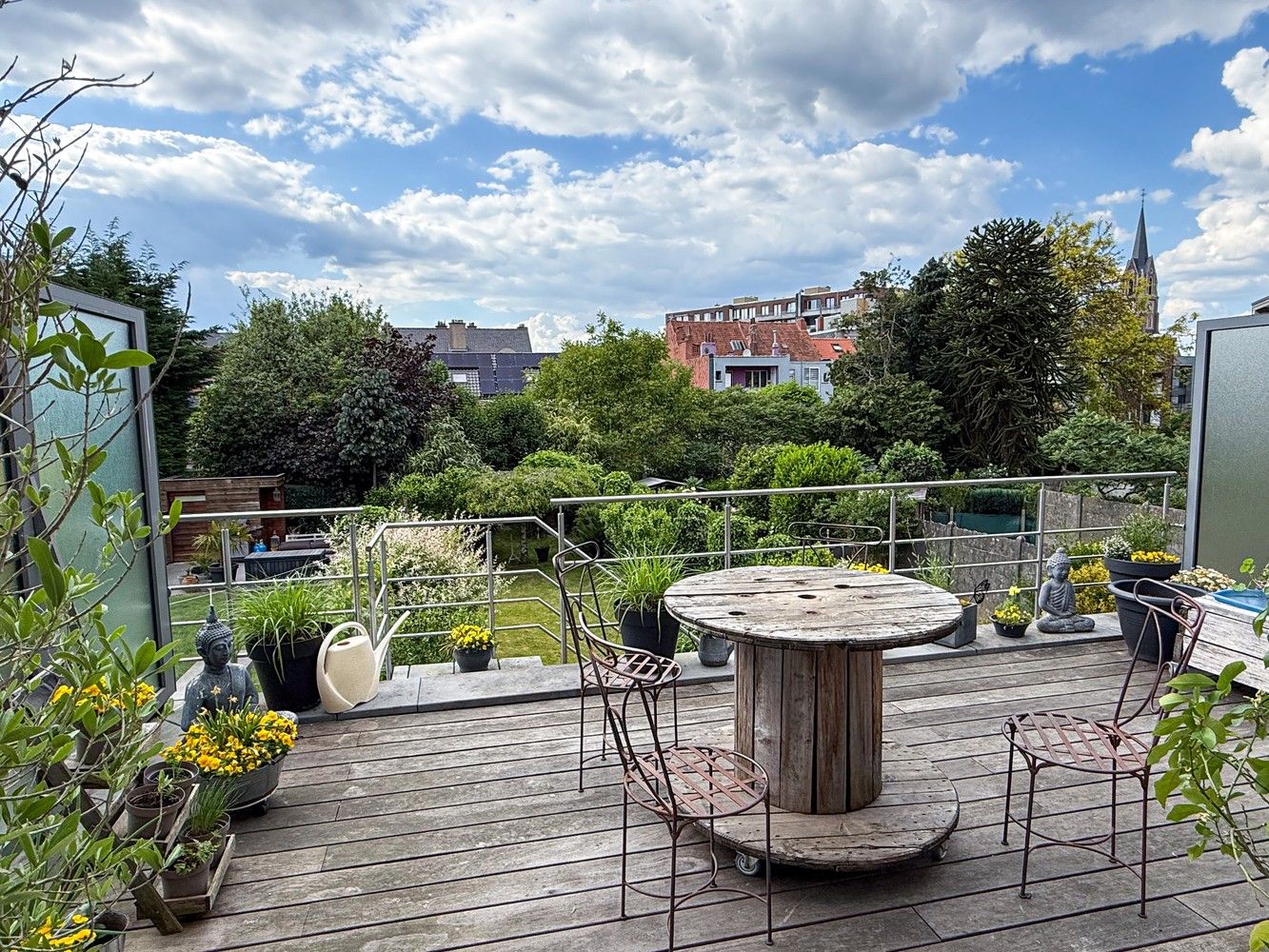 Ruime en aangename woning in het hart van Strombeek-Bever foto 6