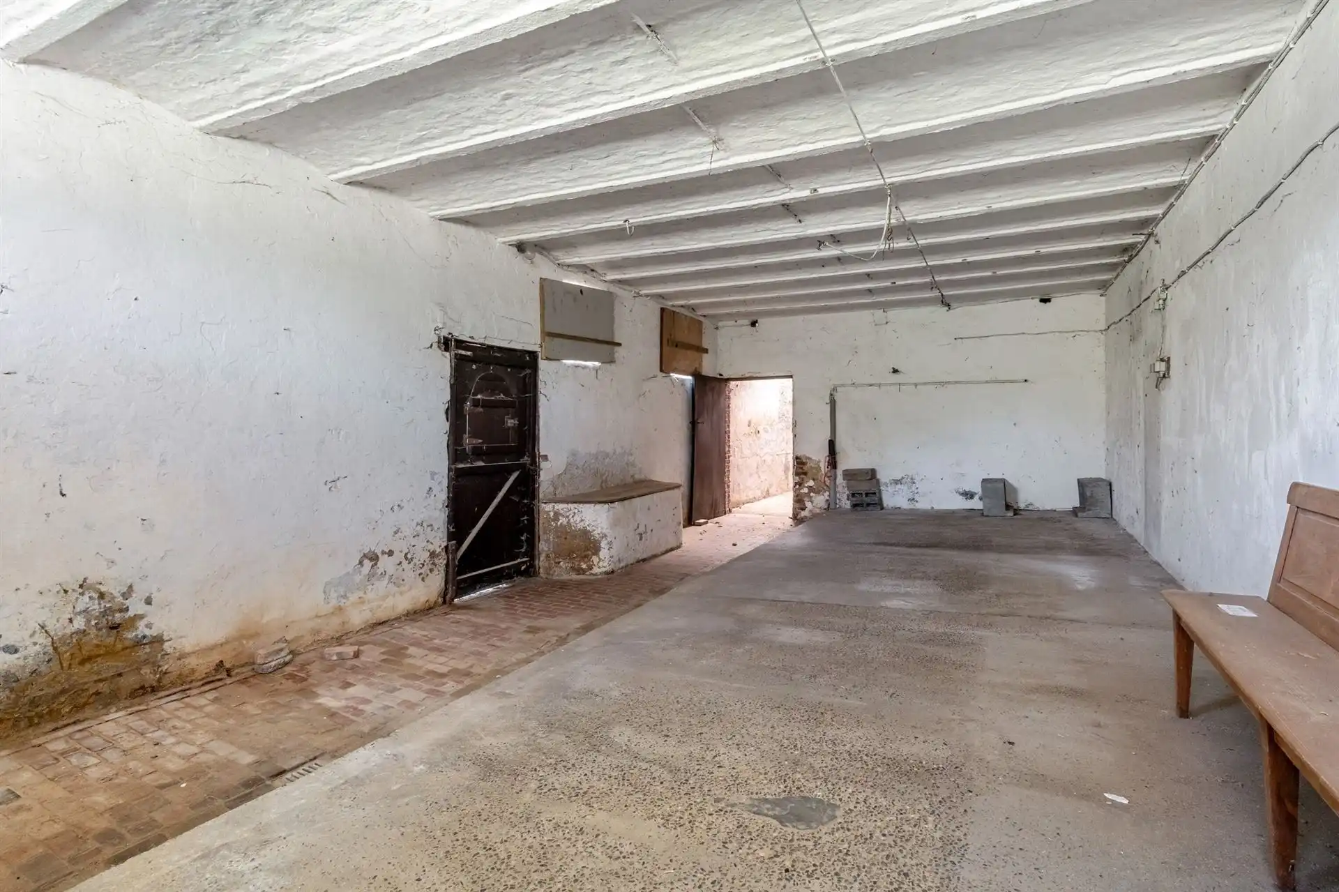 Te renoveren vierkantshoeve. foto 25