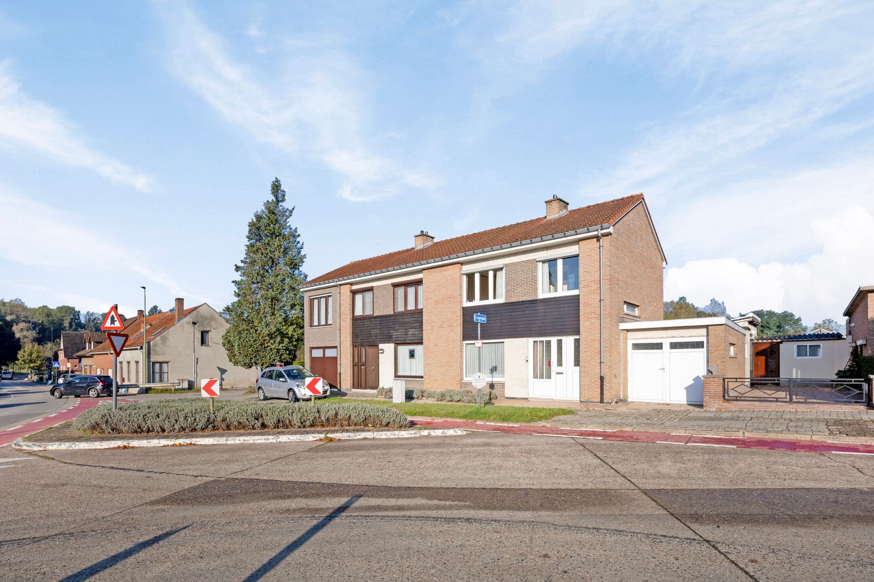 Op te frissen woning te Lubbeek foto 1