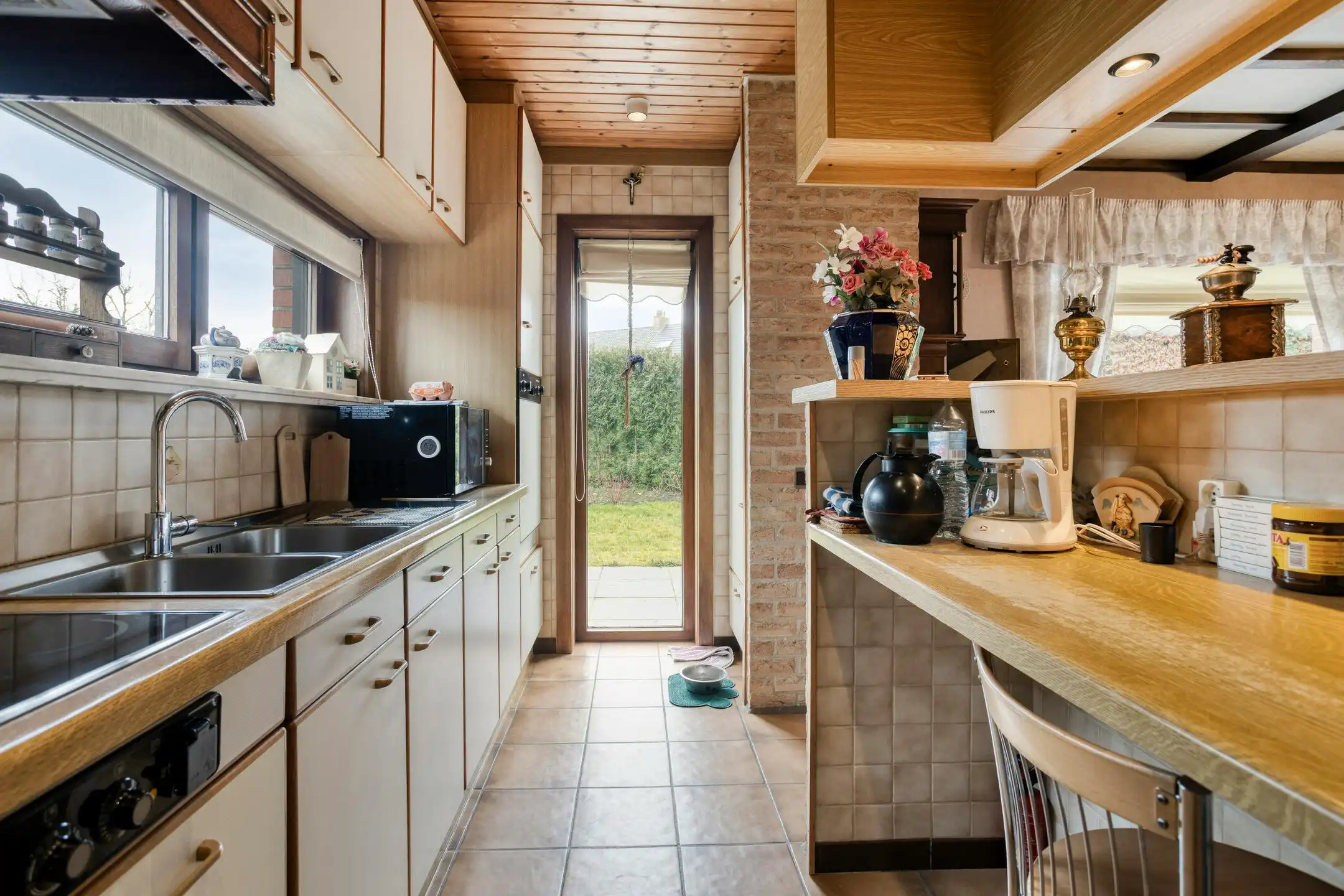 Vrijstaand huis met 4 slaapkamers te Assebroek  foto 6