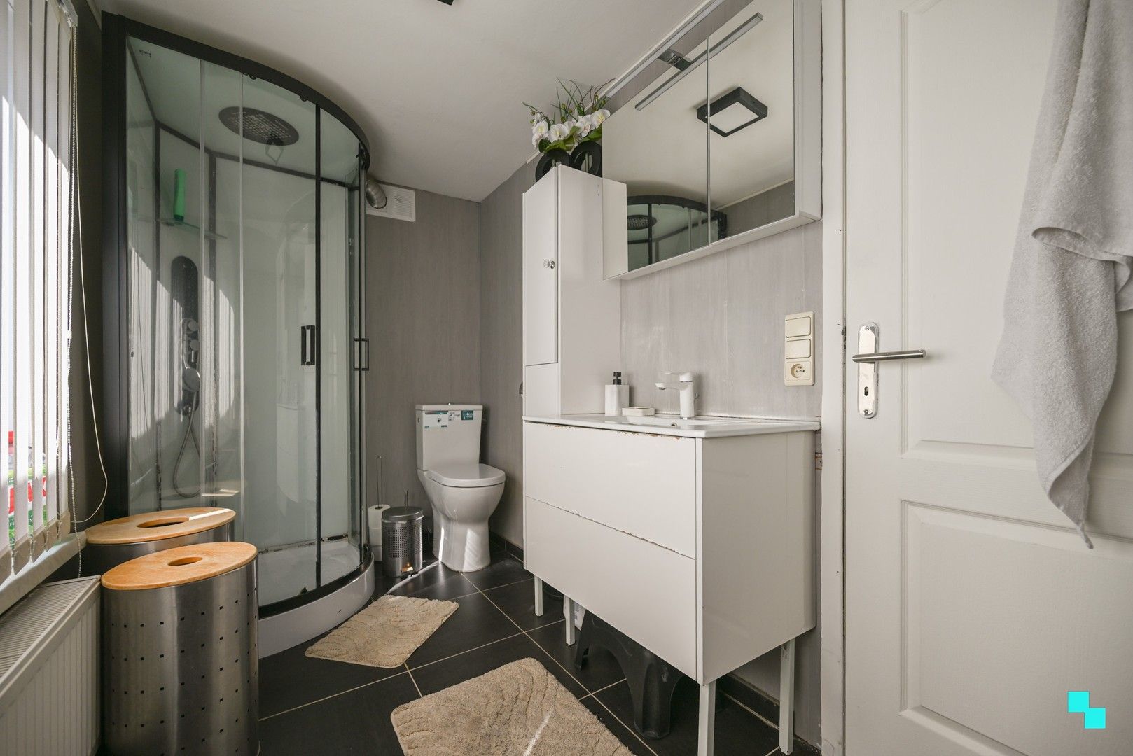 Ruime ééngezinswoning met vijf slaapkamers nabij centrum Izegem foto 23