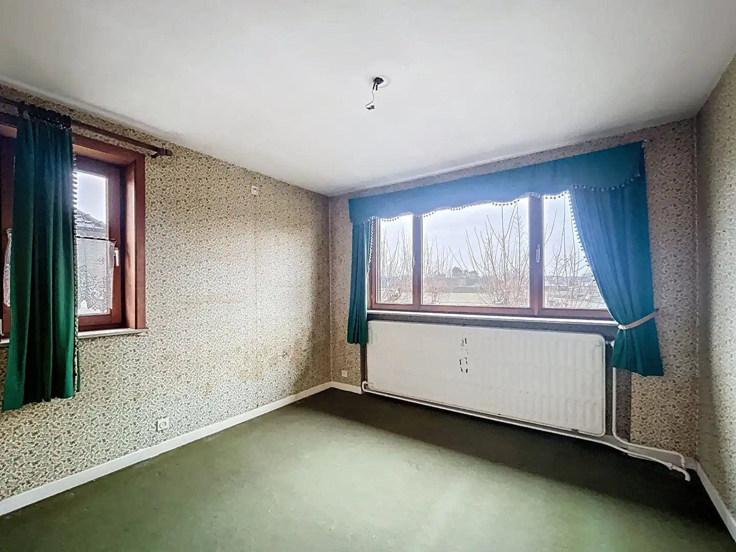 Tijdloze en ruime woning met prachtige tuin in Tienen foto 8