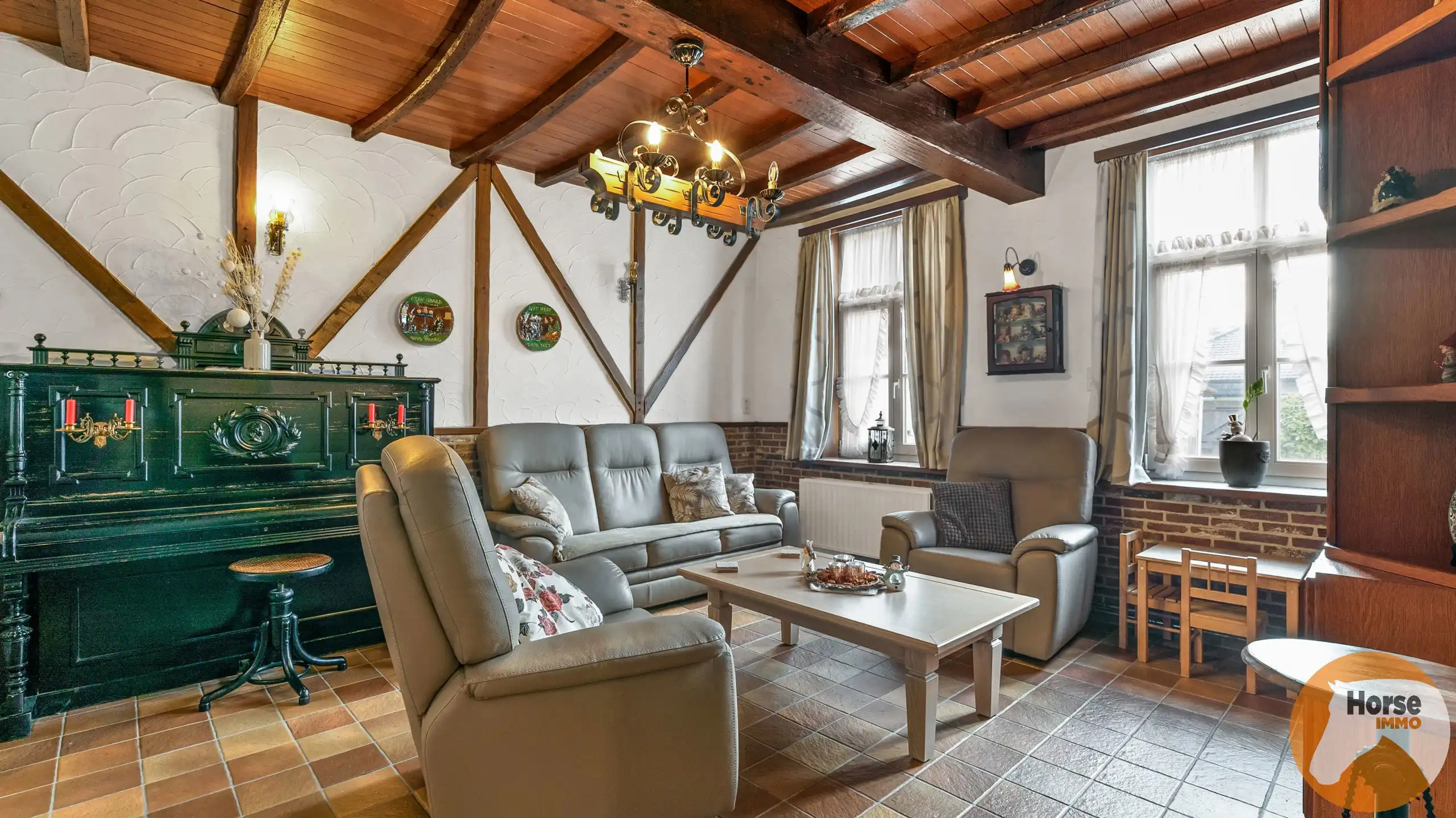 GERAARDSBERGEN - Hoeve met studio foto 12