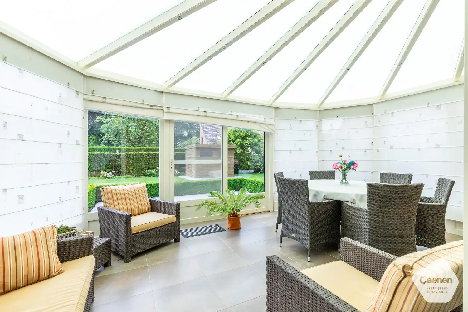Ruime villa in het groen & rustige omgeving met 6 slaapkamers en prachtige tuin! foto 7