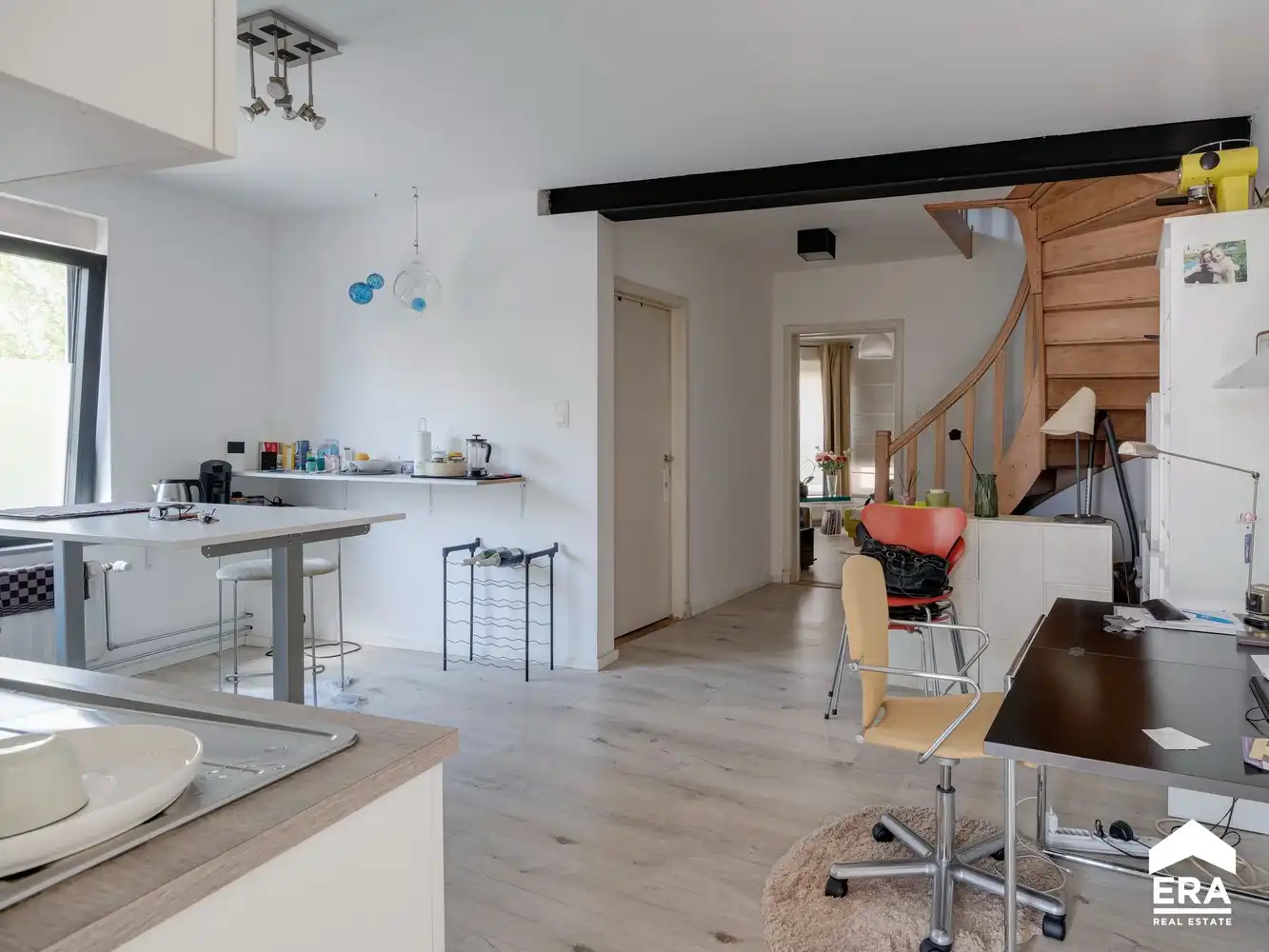 Woonhuis met handelsgedeelte foto 14