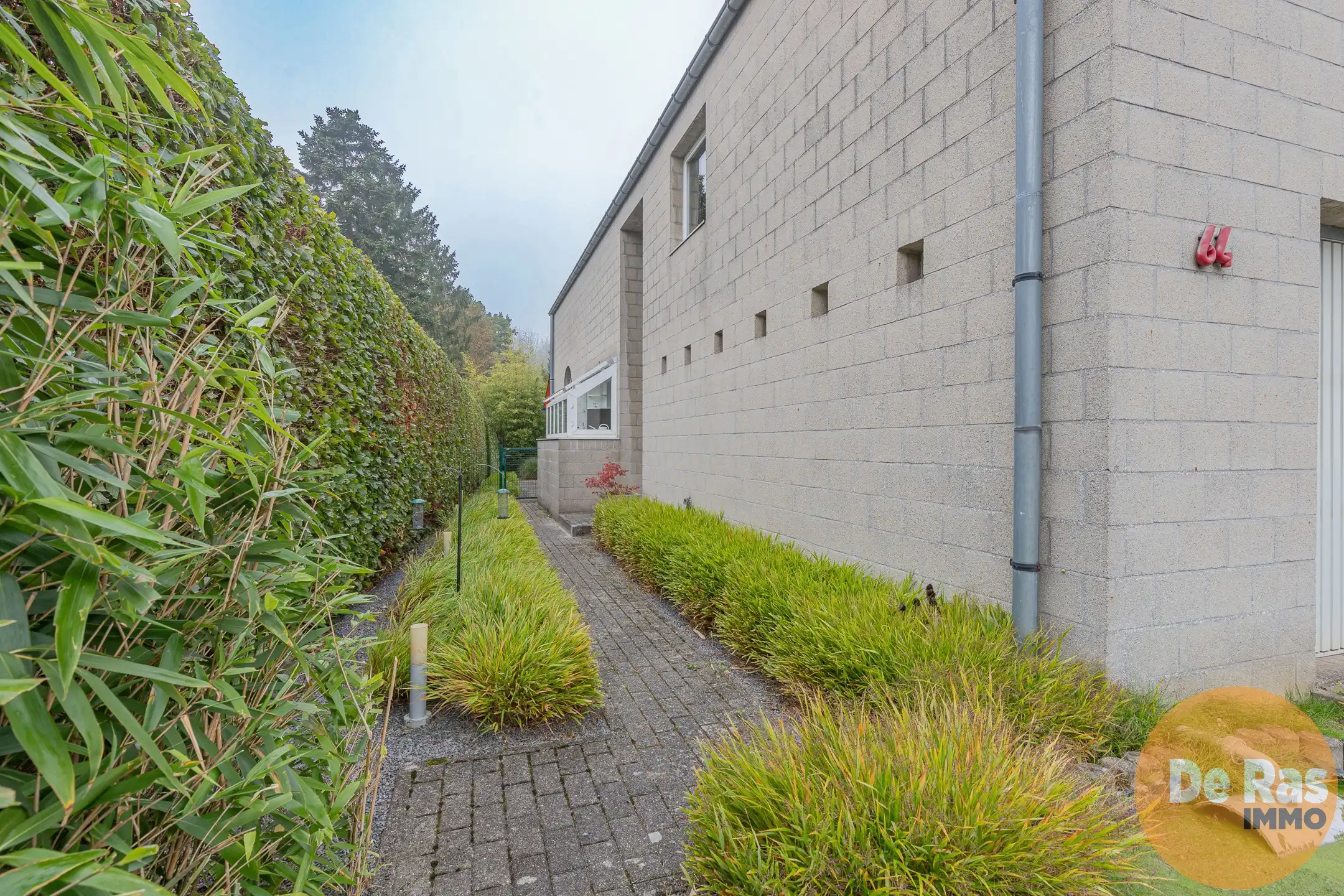 EREMBODEGEM- Ruime gezinswoning met tuin en weide  foto 28