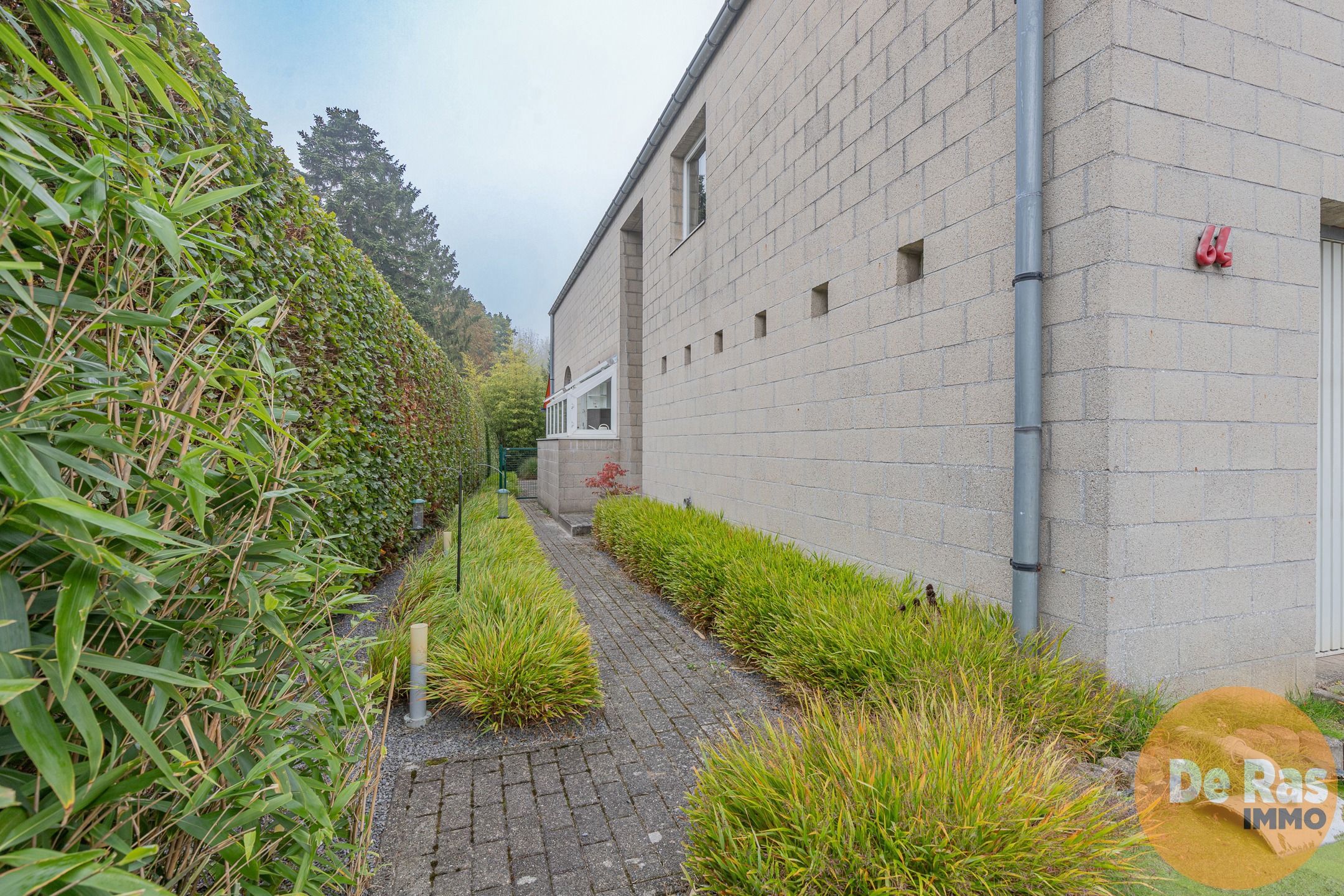 EREMBODEGEM- Ruime gezinswoning met tuin en weide  foto 28