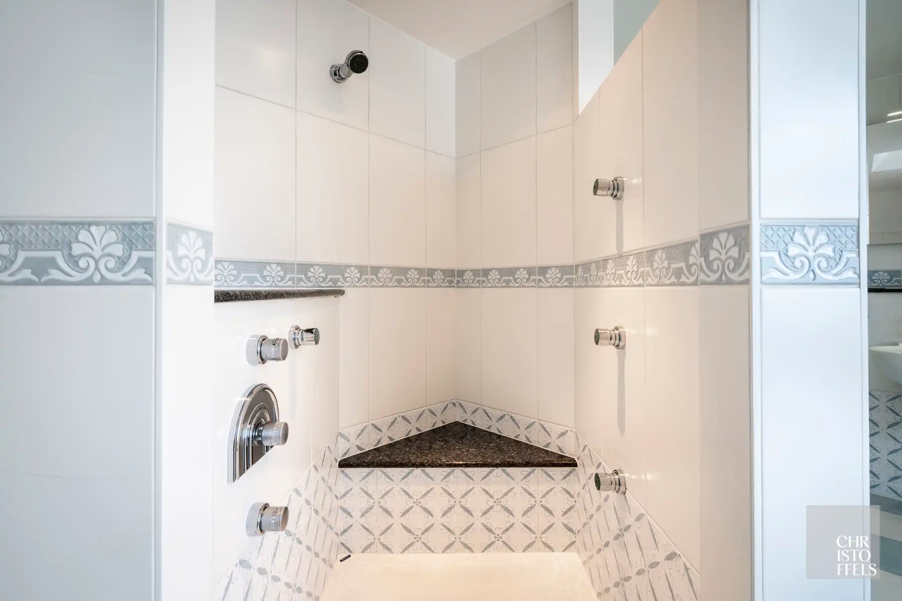 Riante villa (481 m²) met vrij zicht op een perceel van 25a67ca foto 21