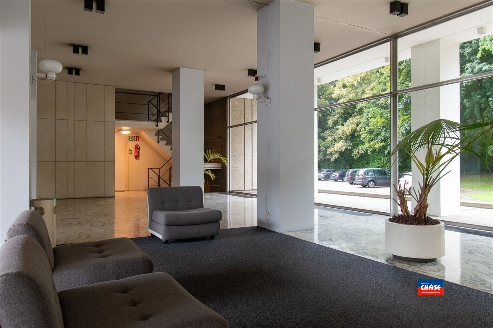 Ruim appartement met 2 slaapkamers & groot terras foto 2