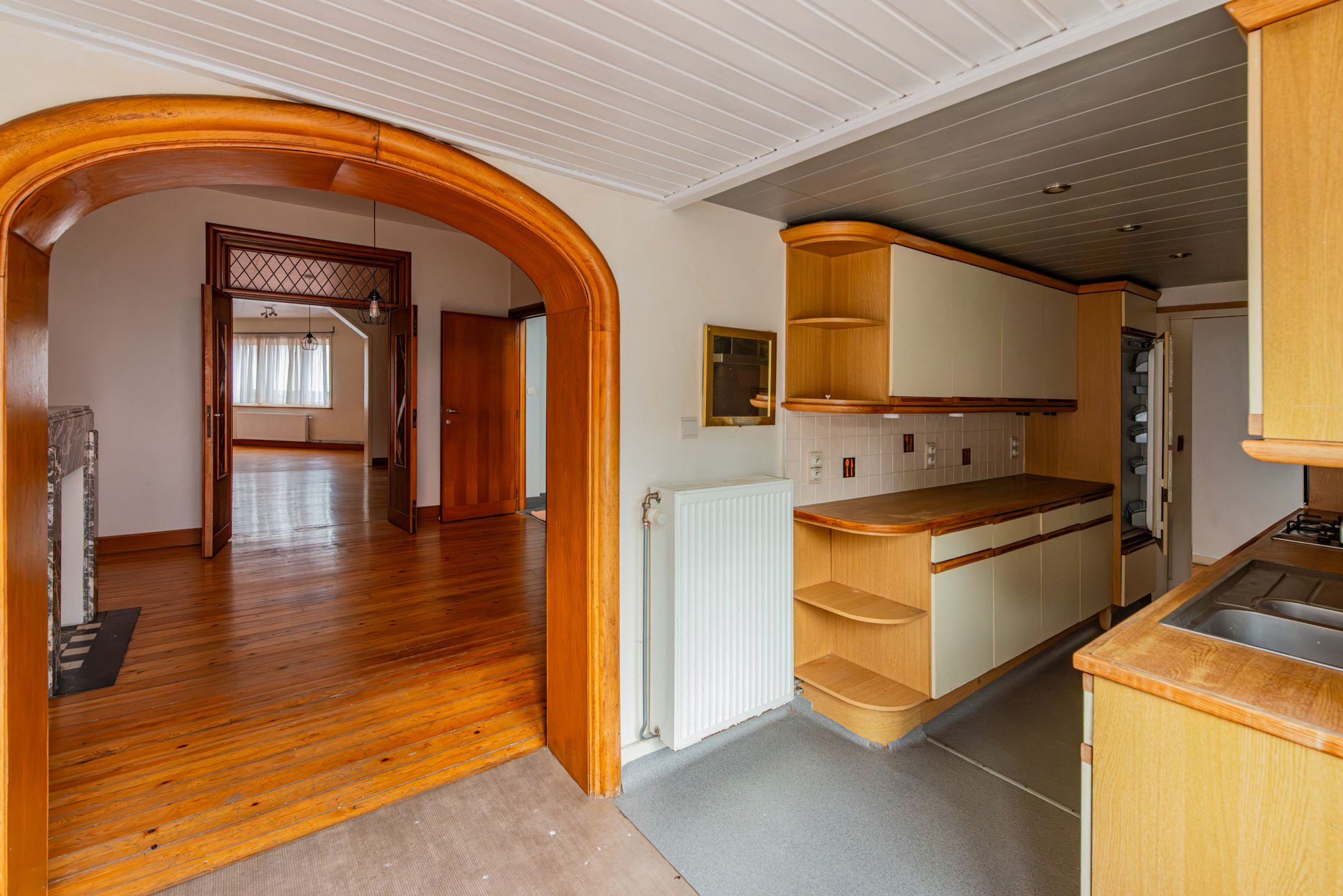 Gebouw met 3 appartementen en opslag te koop foto 6