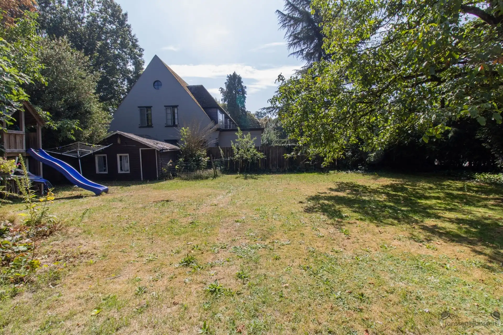 Villa met 6 slpks + mogelijkheid praktijkruimte foto 32