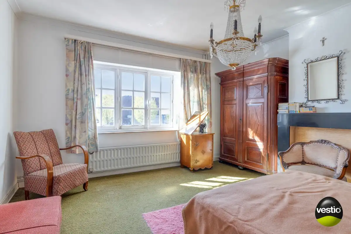 TE RENOVEREN WONING MET 3 SLAAPKAMERS EN GARAGE OP EEN RUIM PERCEEL VAN  8A 29CA IN HARTJE NIEUWERKERKEN foto 20