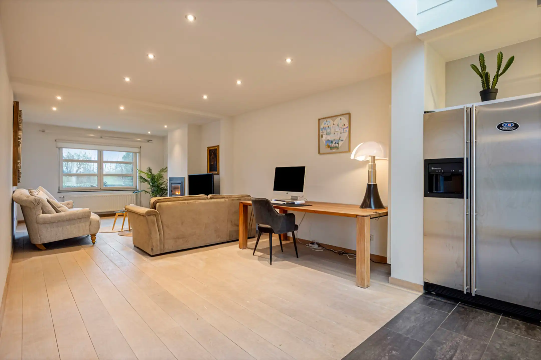 Charmante bemeubelde woning op toplocatie in Lanaken foto 4