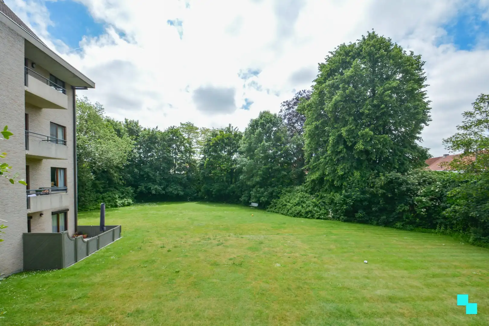 Tweeslaapkamerappartement in centrum Izegem foto 21