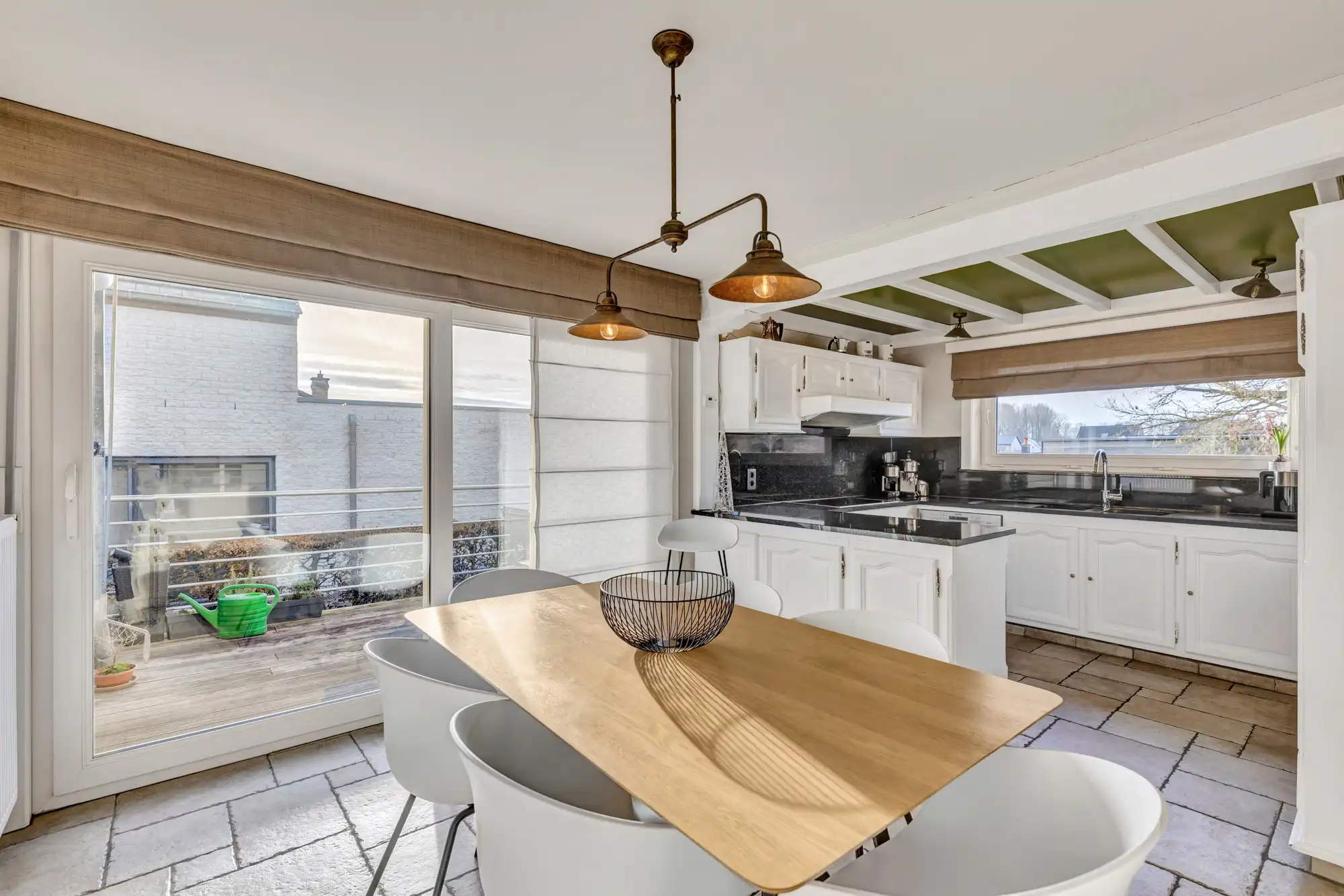 Charmante villa met loods nabij belangrijke invalswegen foto 8