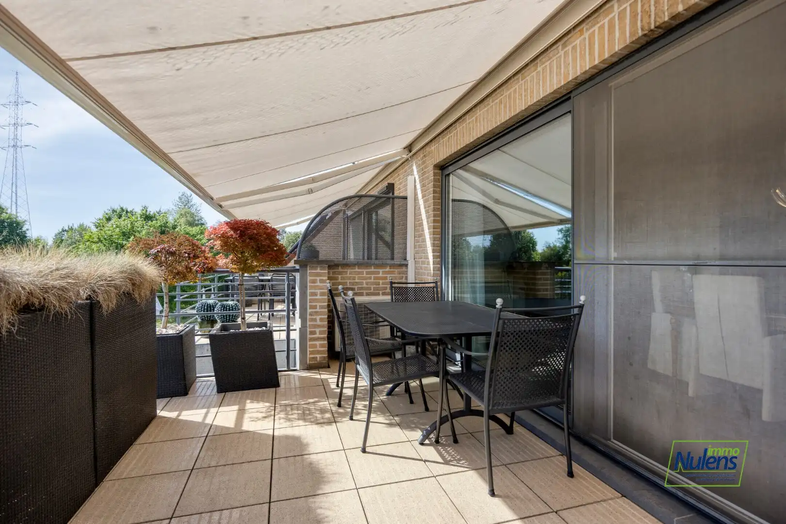 PRACHTIG APPARTEMENT van 105 M² met 2 SLAAPKAMERS,  2 TERRASSEN EN AUTOSTANDPLAATS IN HARTJE LANAKEN! foto 13