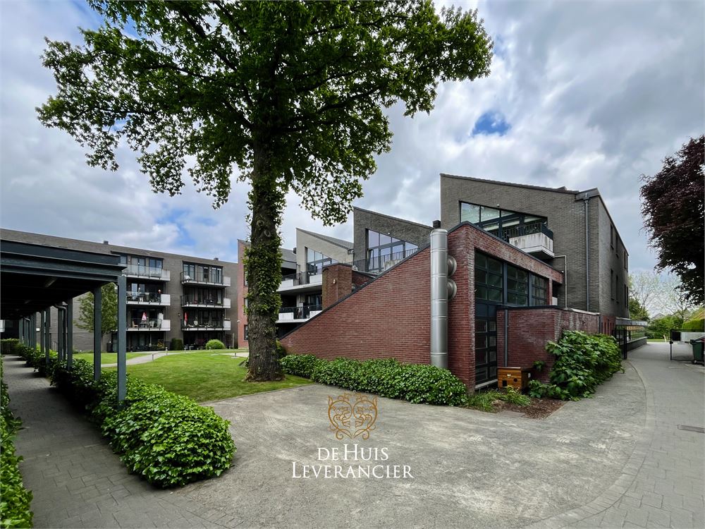 Luxueuze serviceflat met 1 slpk en ruim terras foto 5