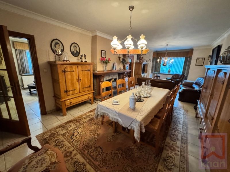 Ruime halfopen woning met garage, bijgebouw en grote tuin op 945m², Geel-Punt foto 4