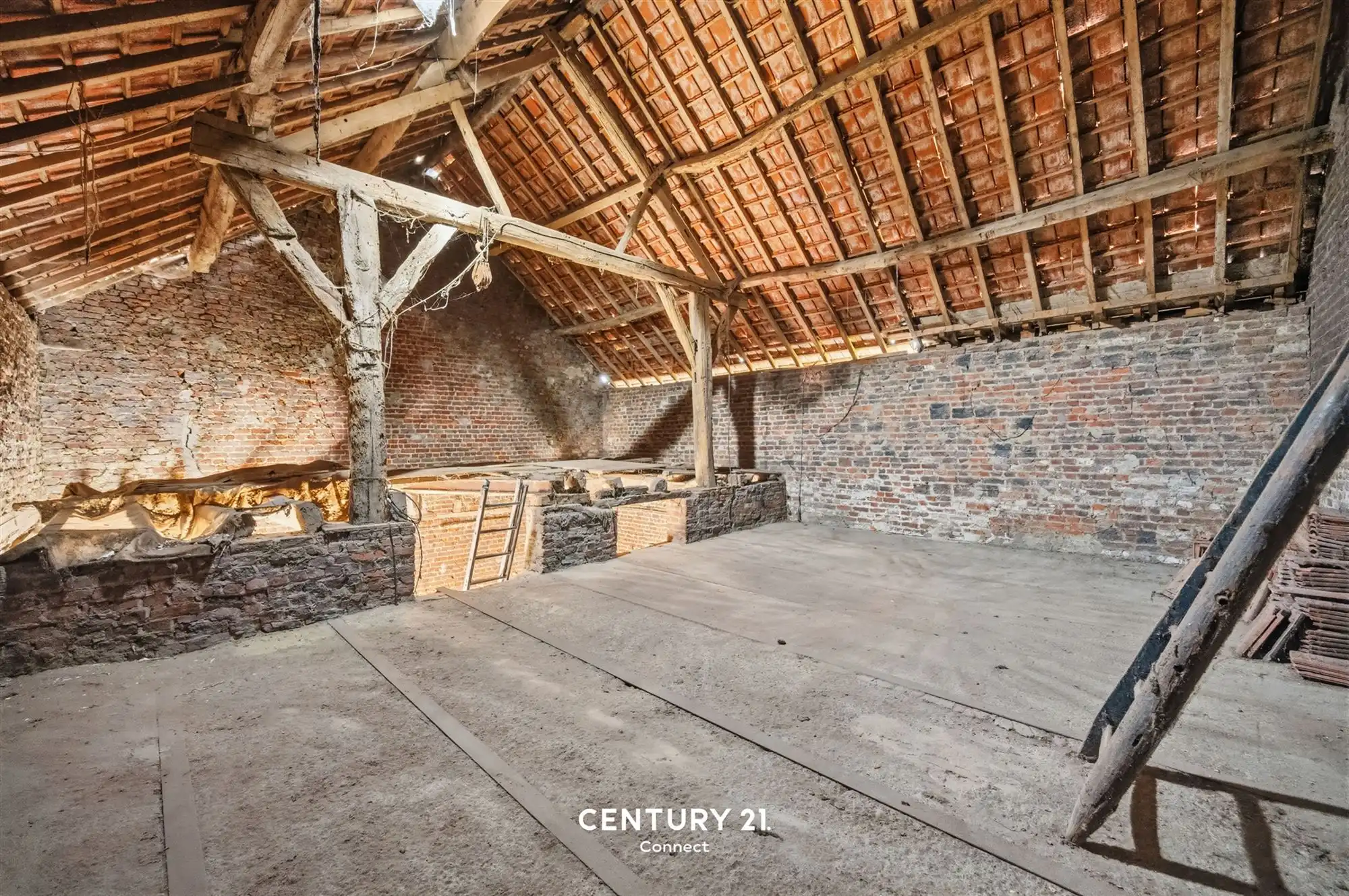 Te renoveren Hoeve te Vissenaken. foto 18