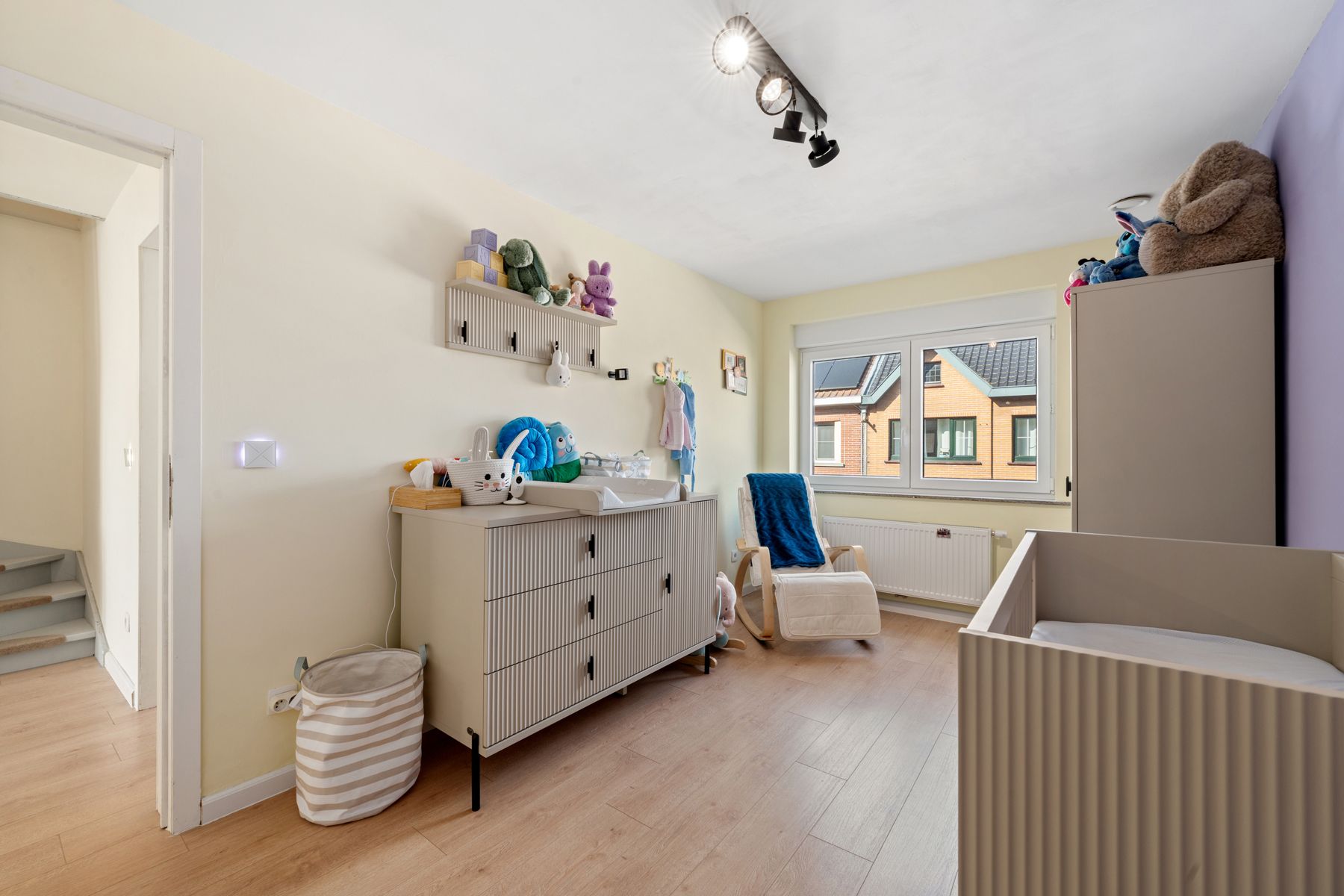 Instapklare energiezuinige woning in centrum Lede foto 11