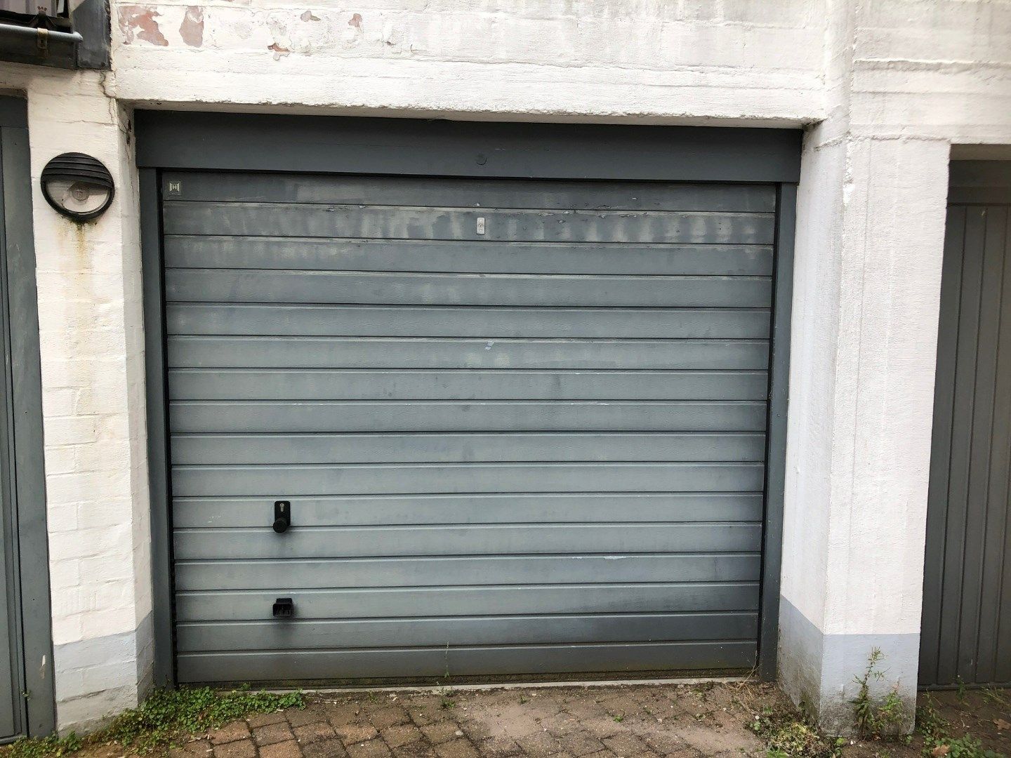 Garage met elektrische poort, Torhout foto 5