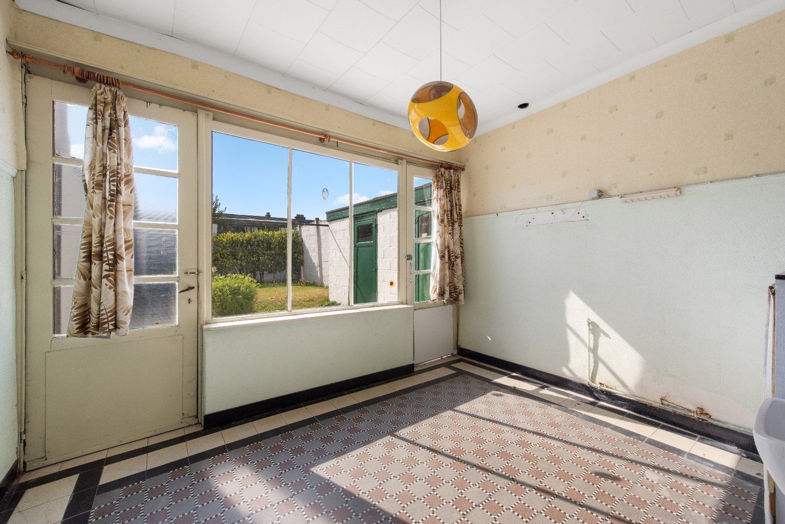 Te renoveren rijwoning met potentieel in centrum Tienen foto 11