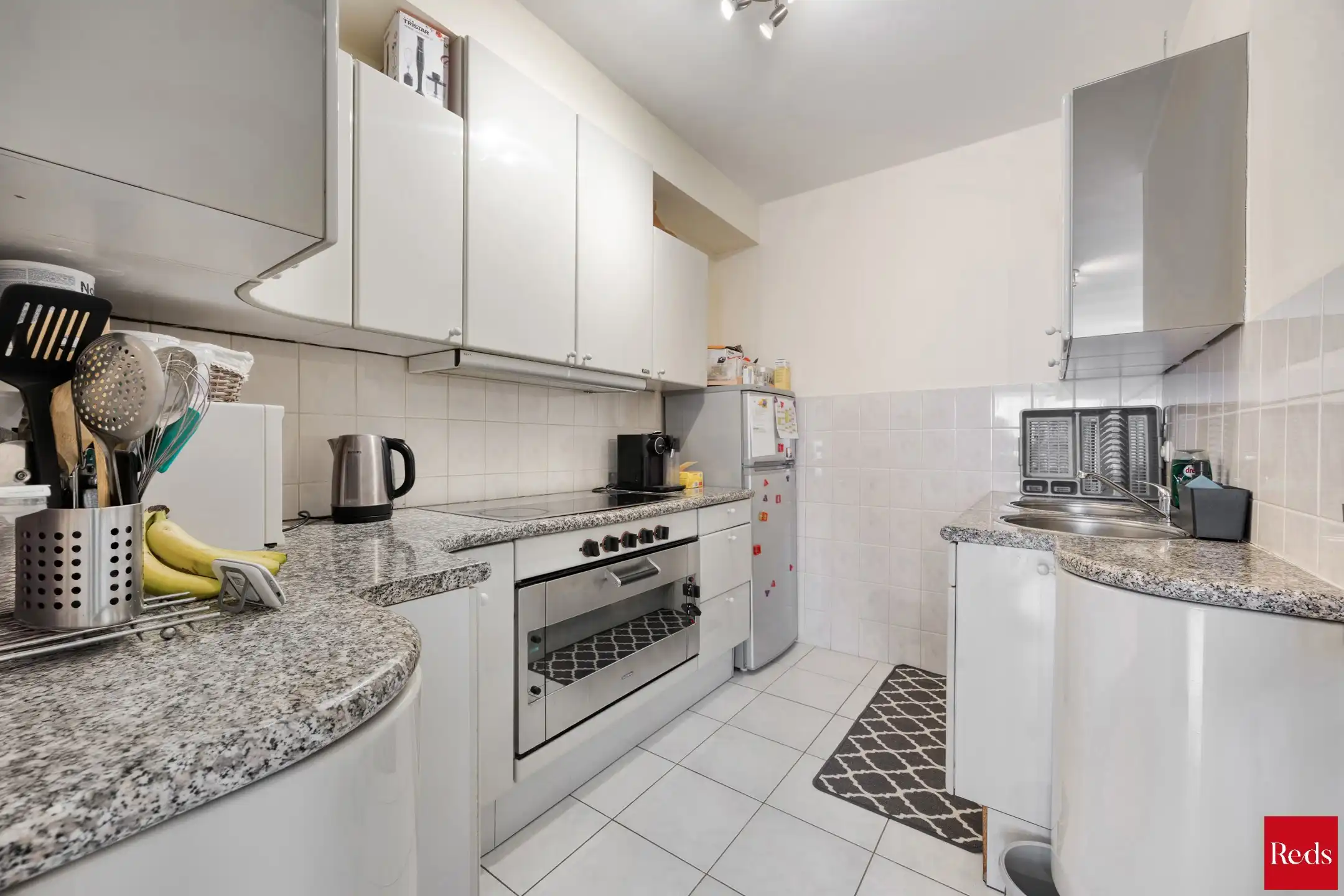 Opbrengsteigendom met 3 verhuurde appartementen nabij stad  foto 8