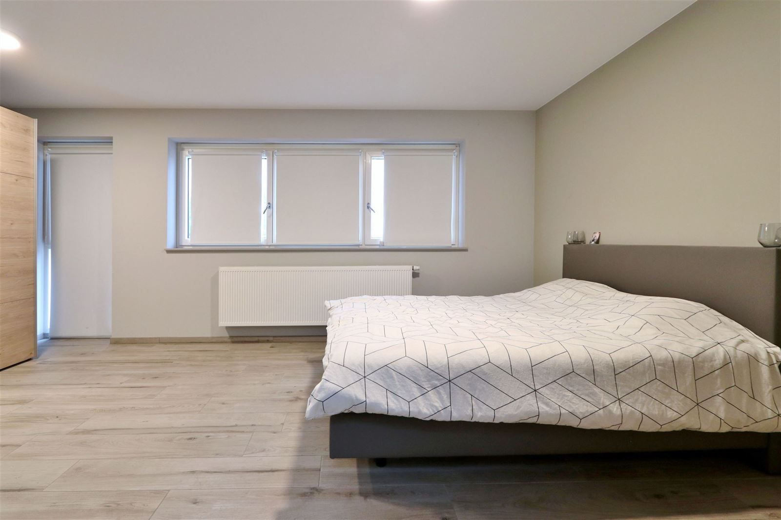 Ruime woning met 3 slaapkamers + tuin  foto 12