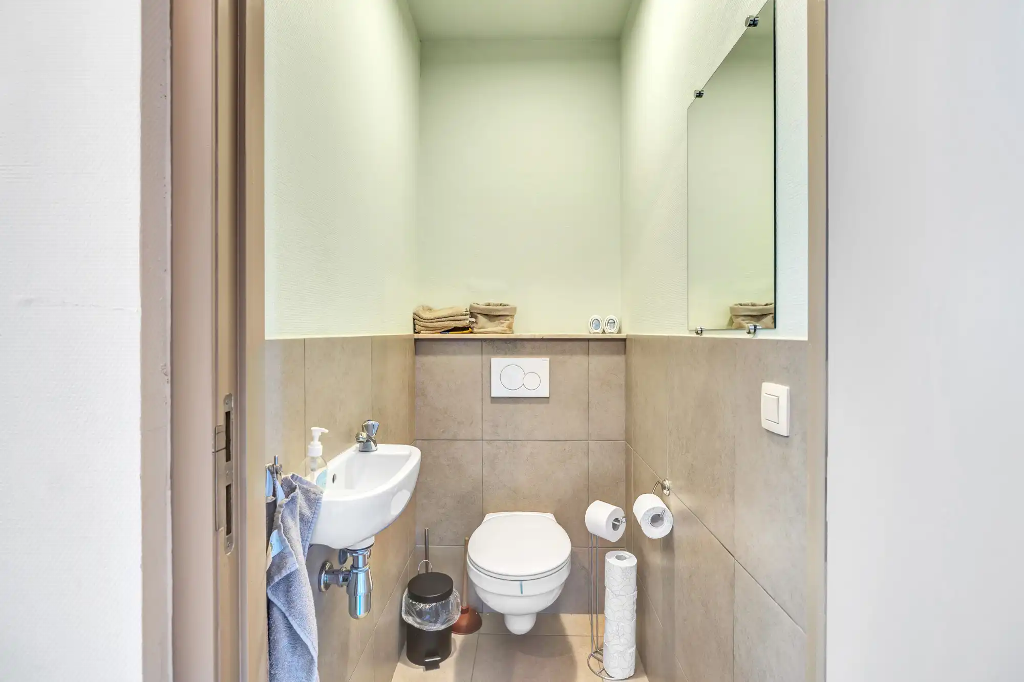 Instapklare woning met 3 slaapkamers en staanplaats te Aalst foto 3