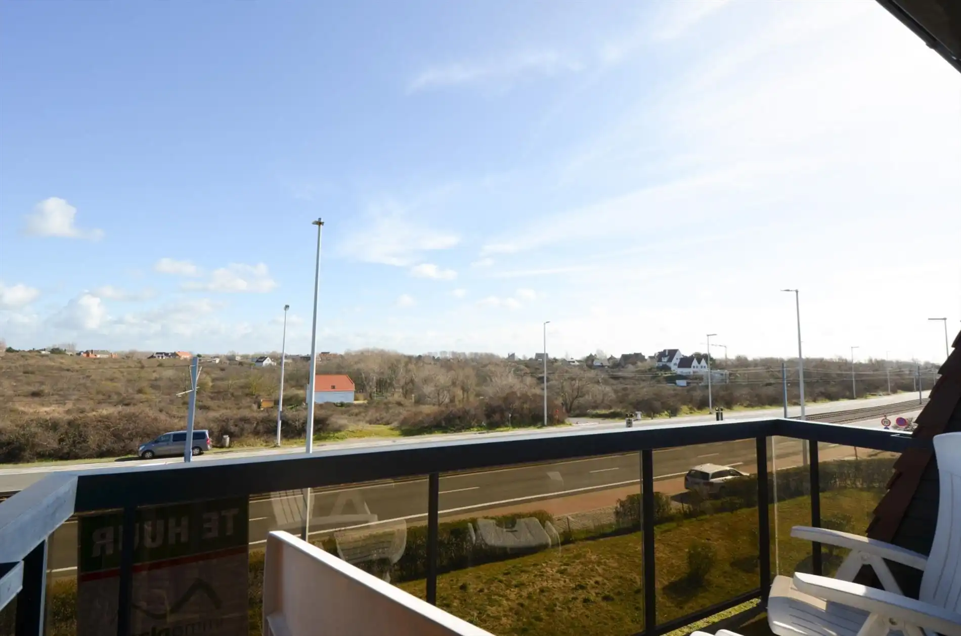 Rustig gelegen appartement met duinenzicht en nabij de zee foto 13