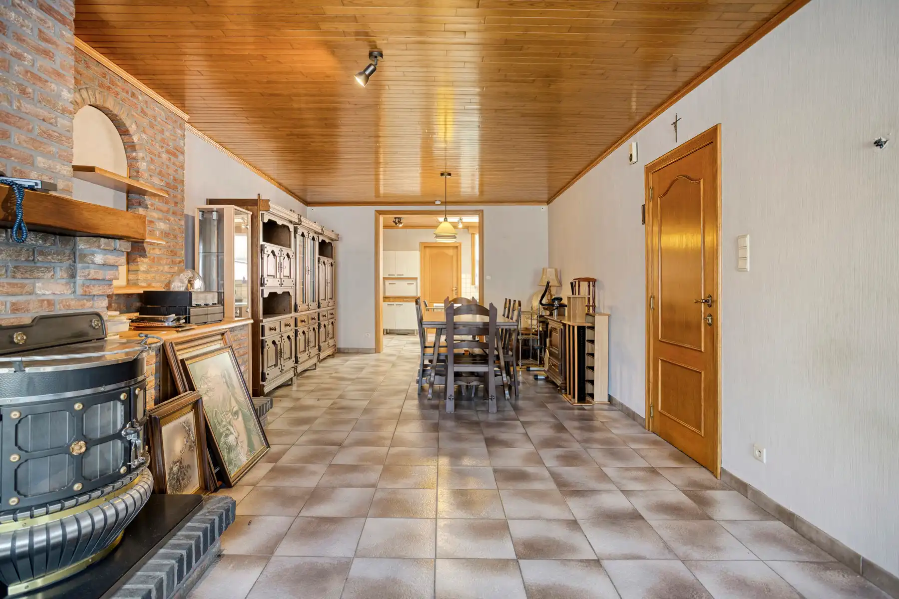 Te renoveren woning in het centum van Wetteren foto 3