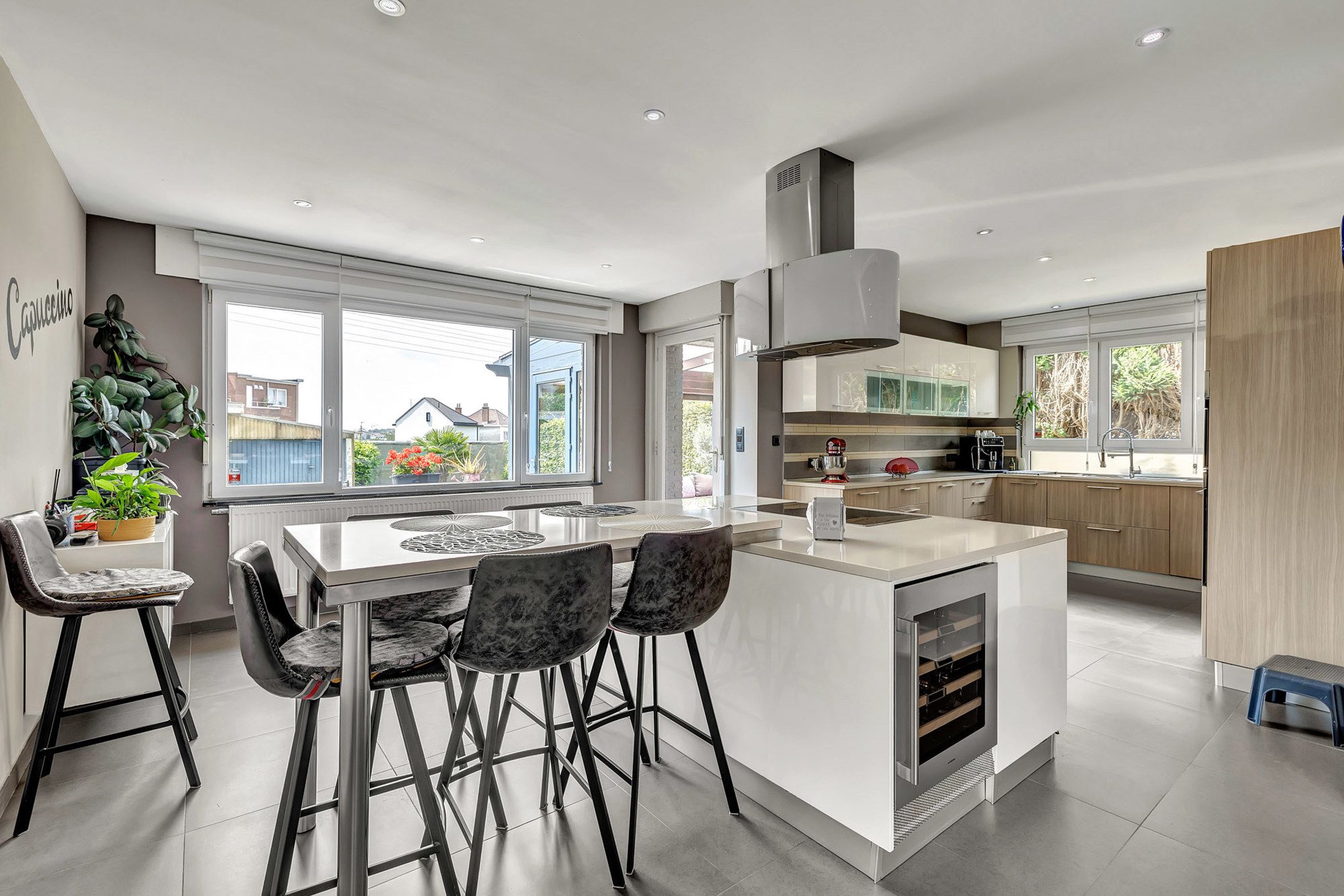Instapklare woning te koop in Dilbeek! foto 11